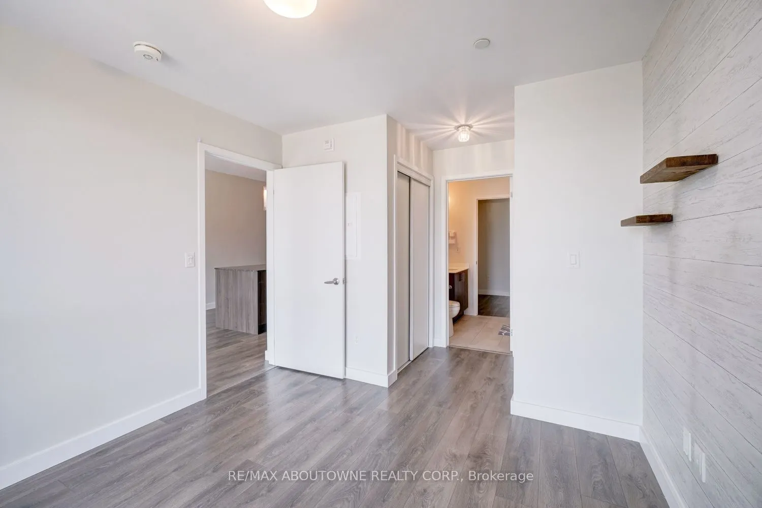 150 Sabina Drive, #302