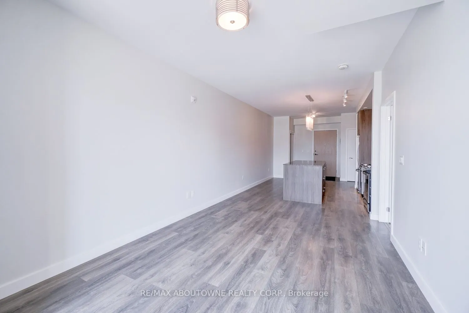150 Sabina Drive, #302