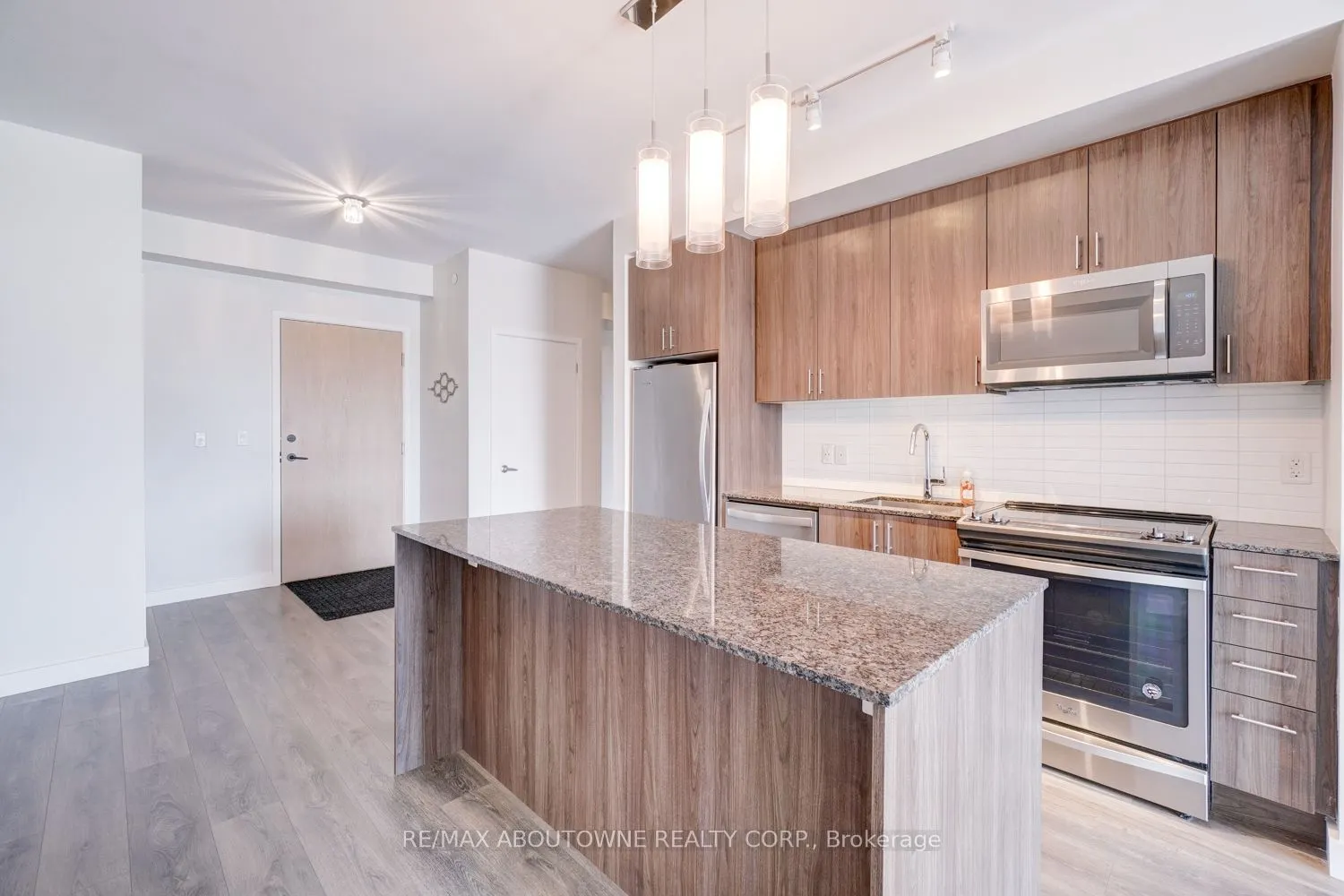 150 Sabina Drive, #302