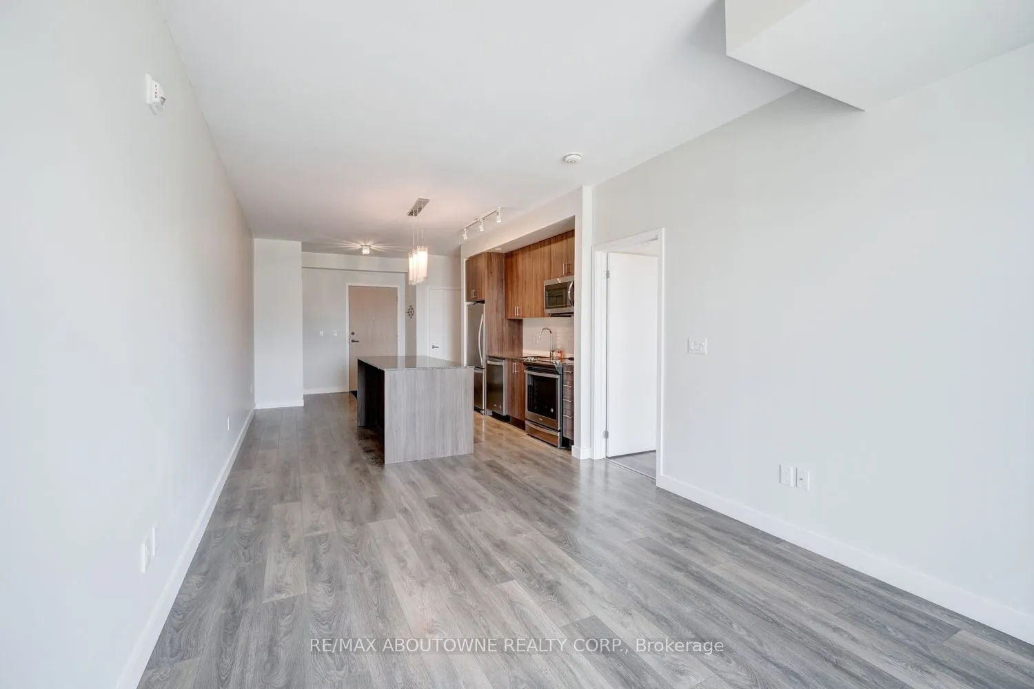 150 Sabina Drive, #302