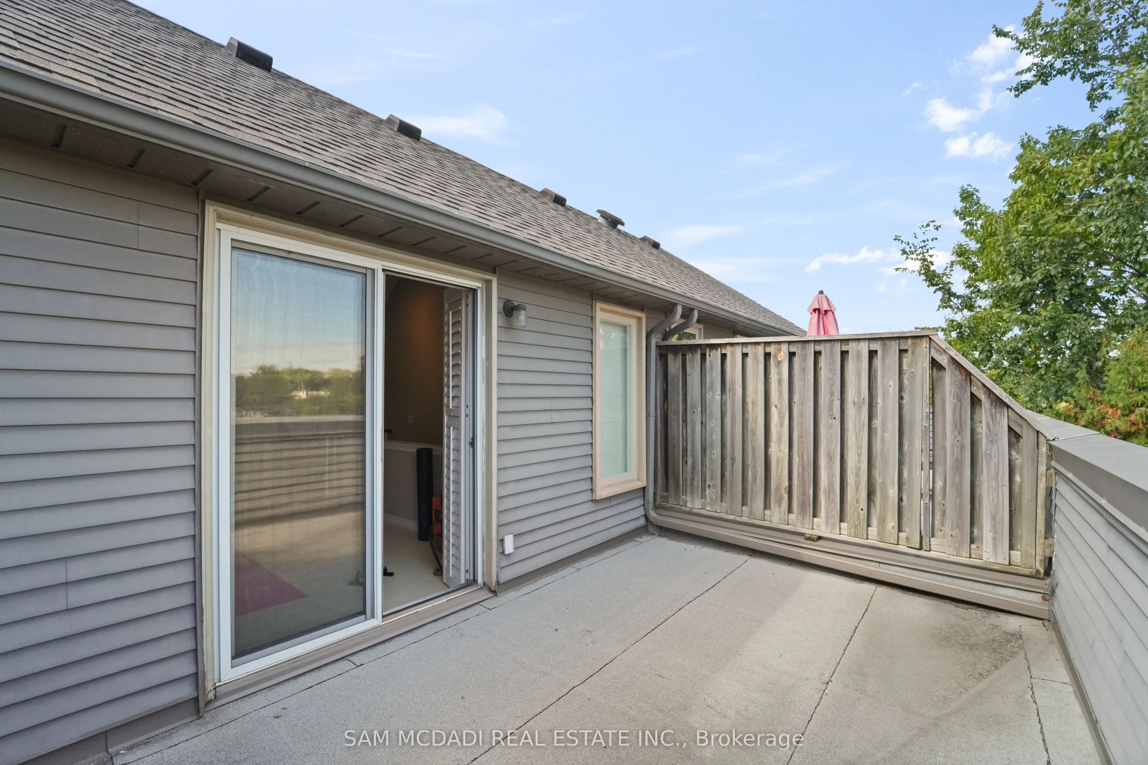195 Grand Avenue, #1