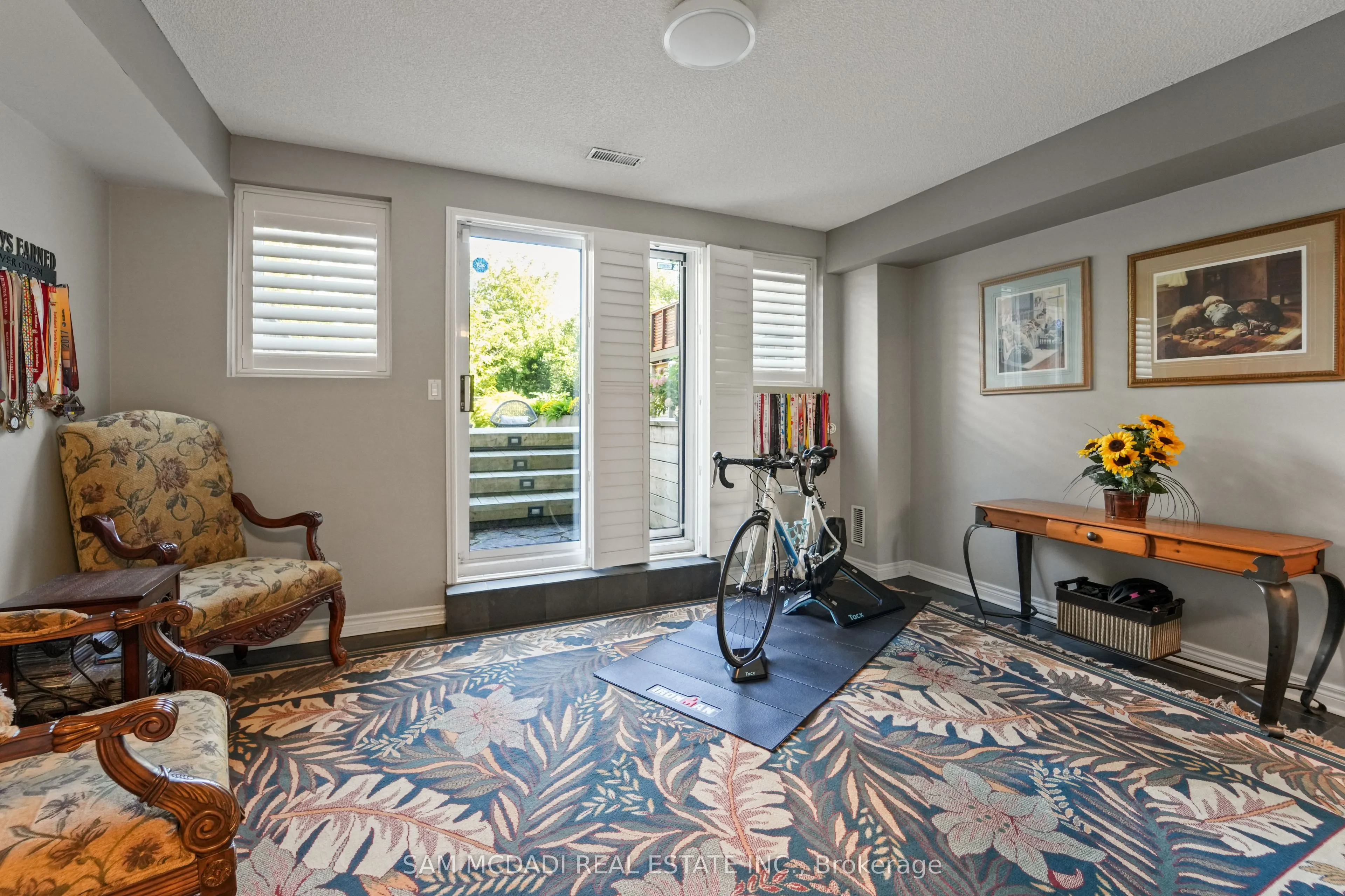 195 Grand Avenue, #1