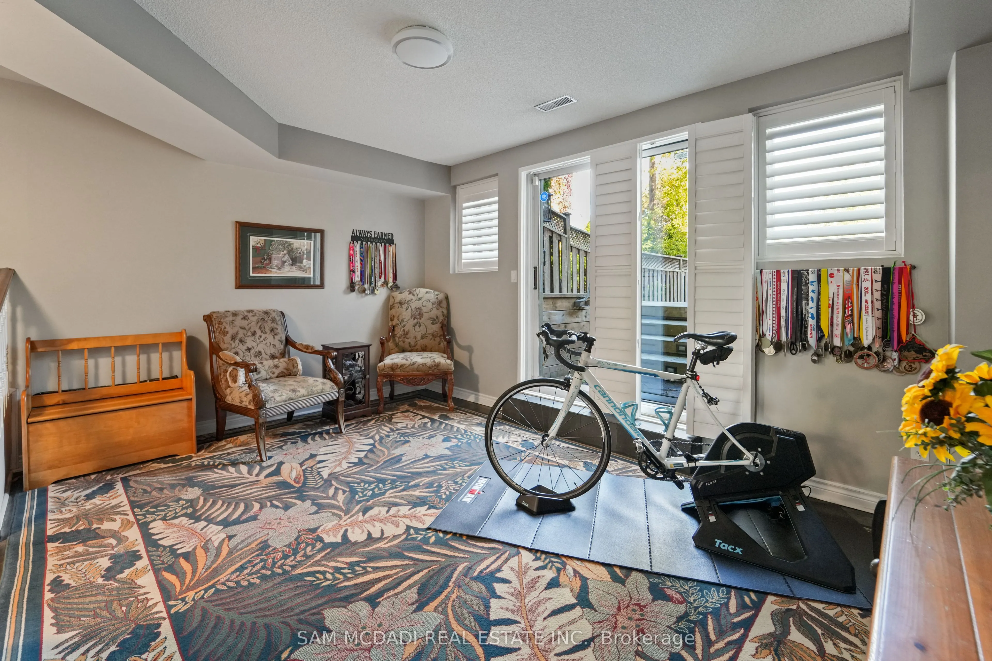 195 Grand Avenue, #1