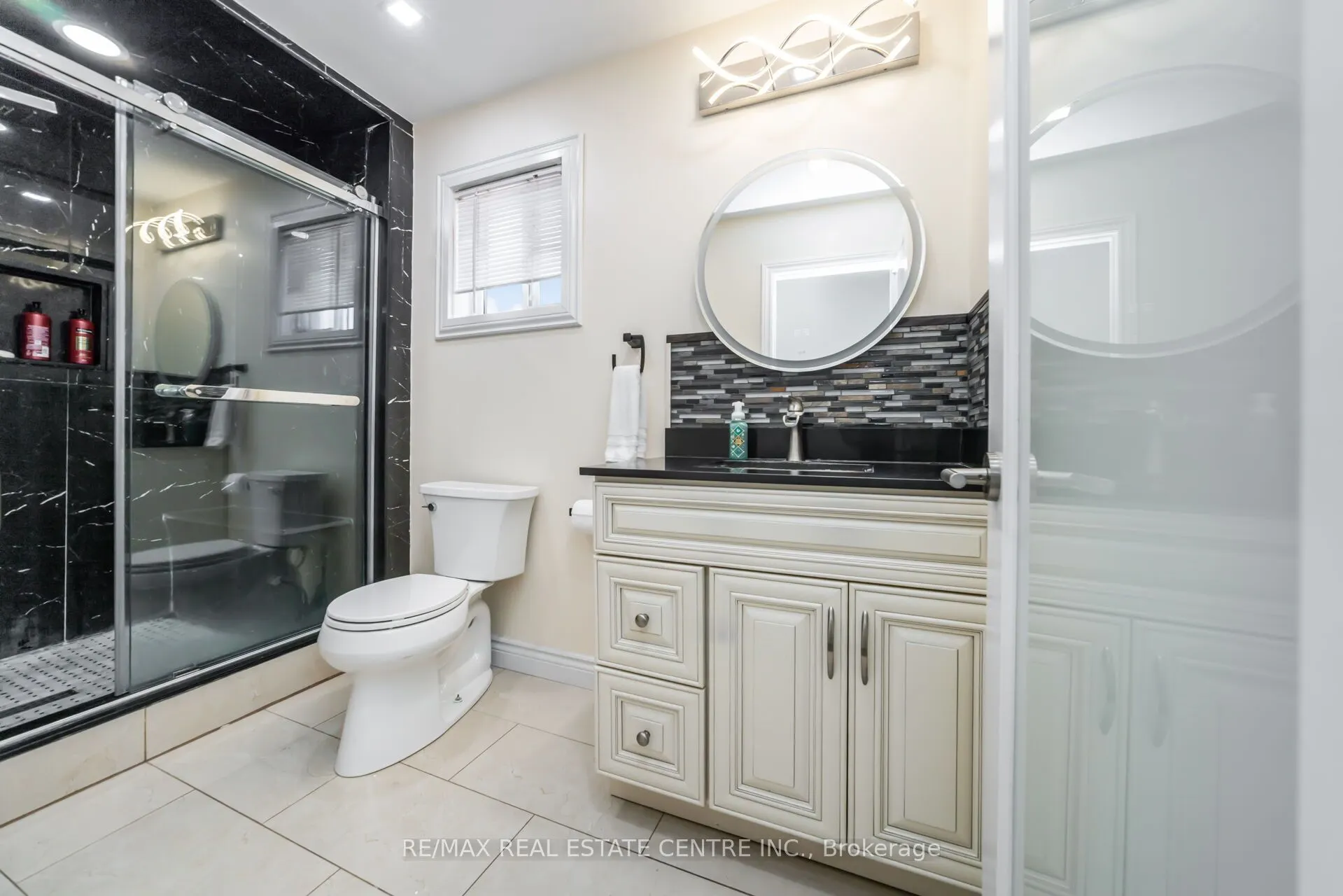 26 Porchlight Road