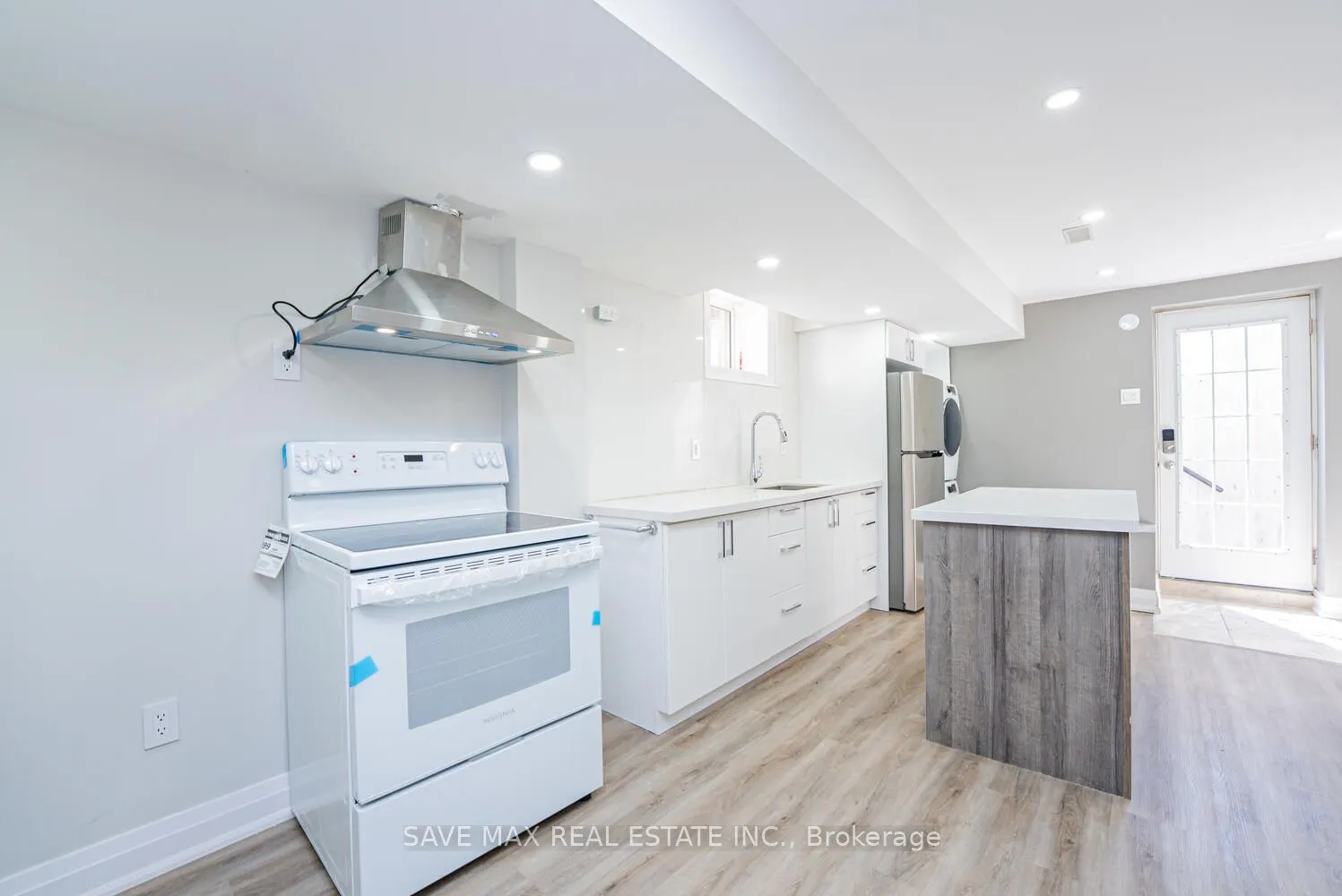 1554 Clitherow Street, #Basement