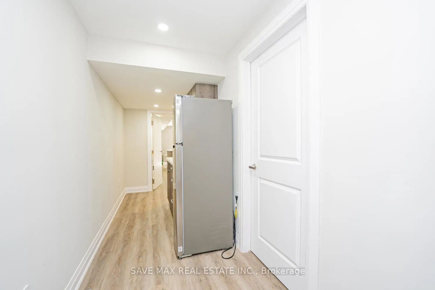 1554 Clitherow Street, #Basement