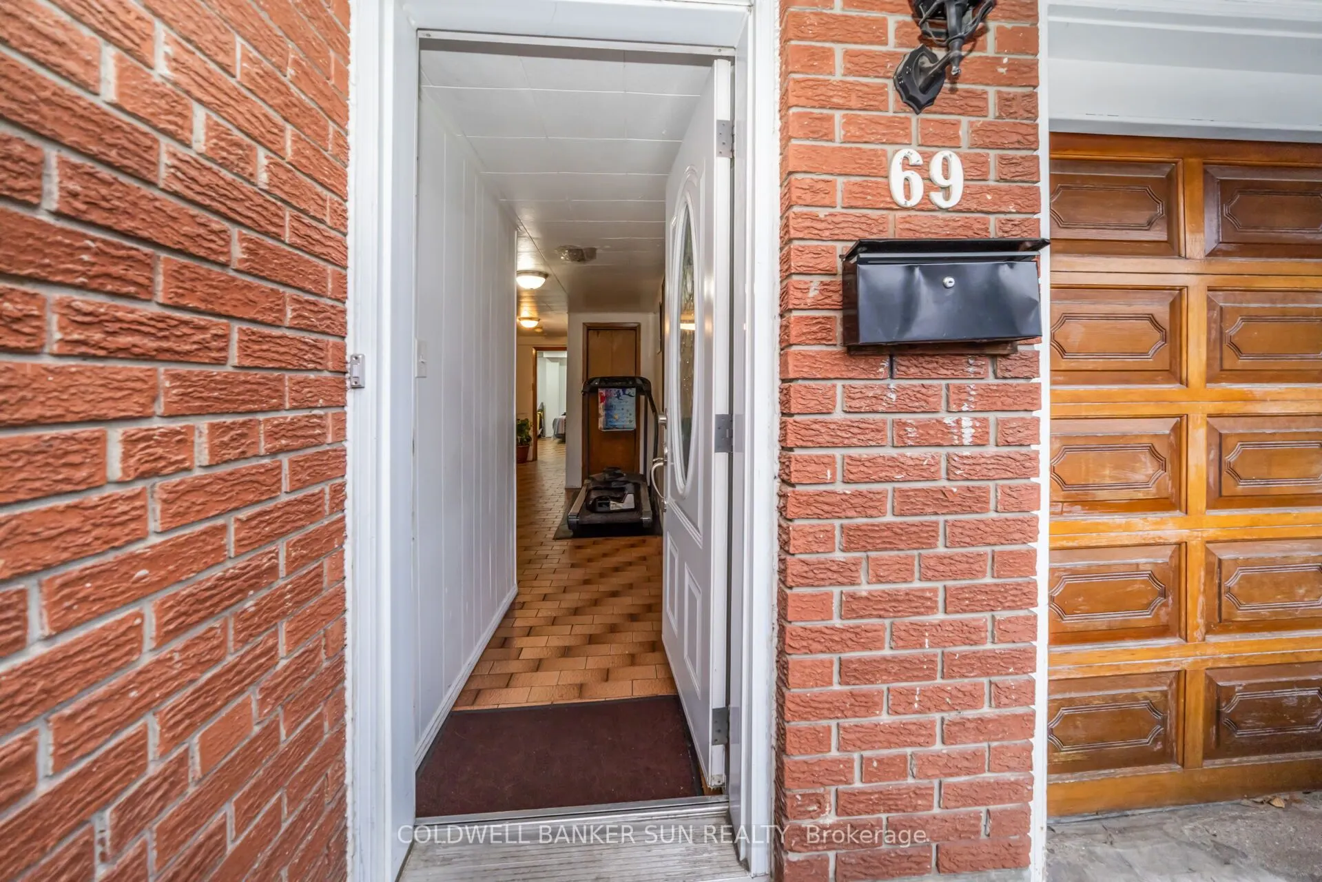 69 Songwood Drive
