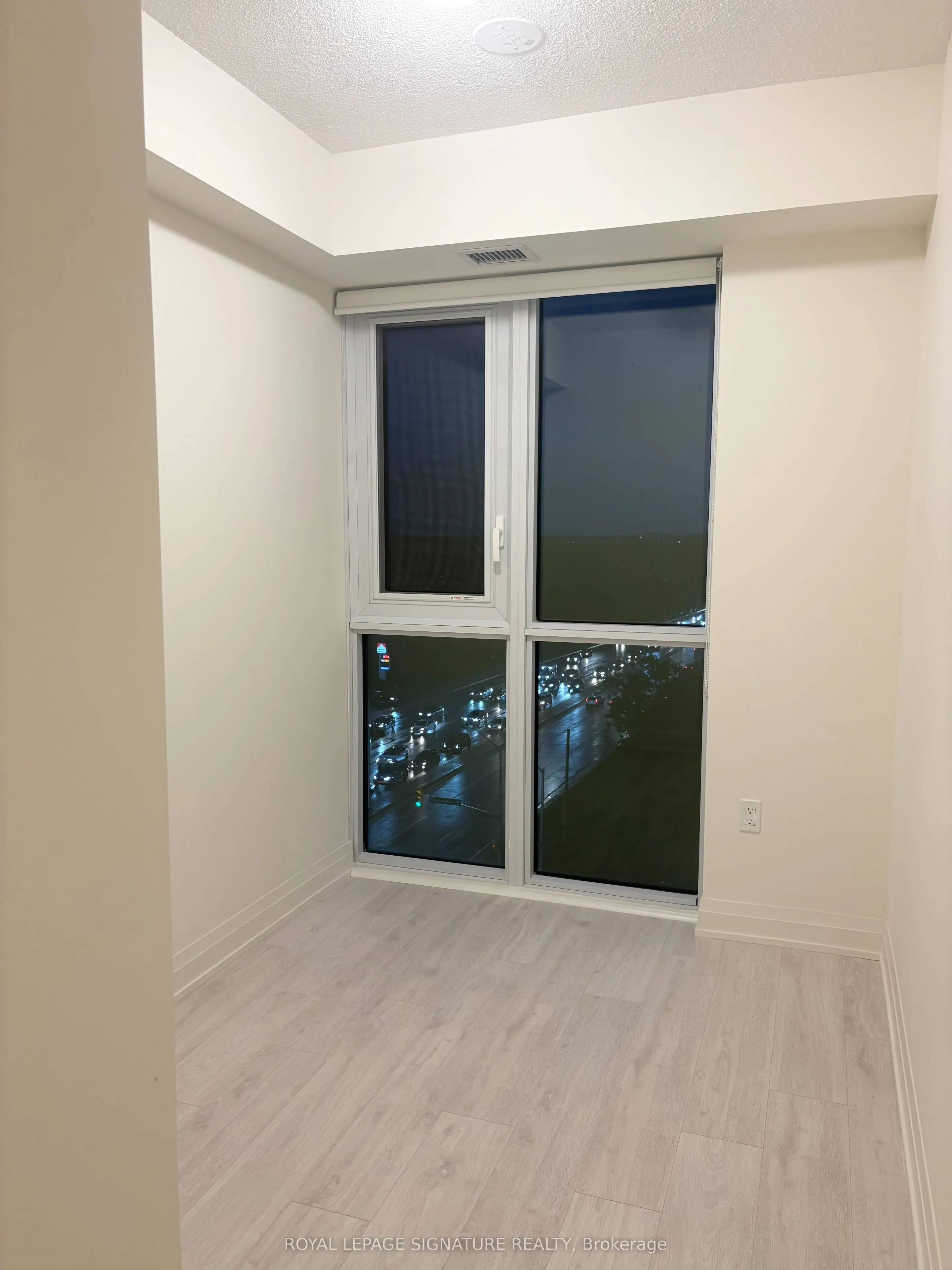 509 Dundas Street, #718