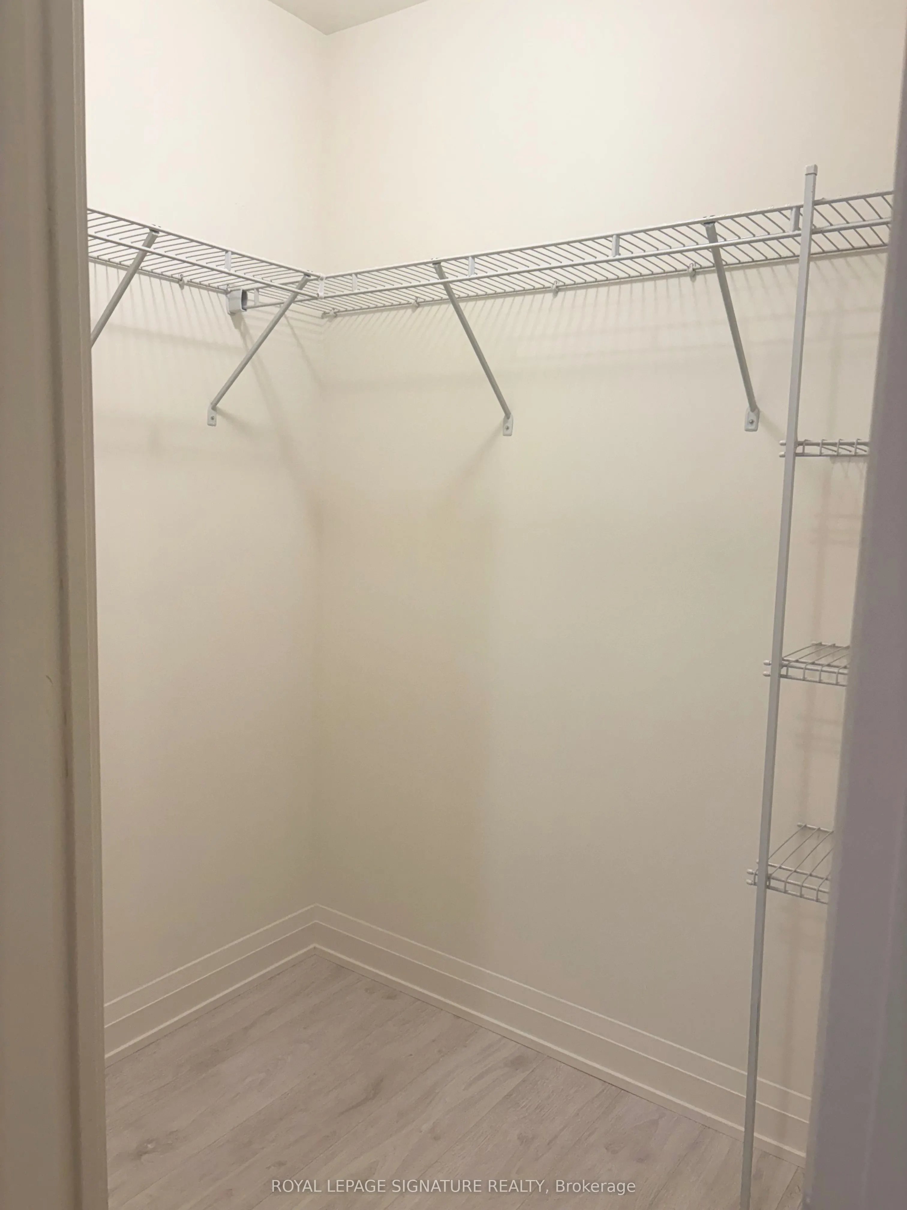 509 Dundas Street, #718