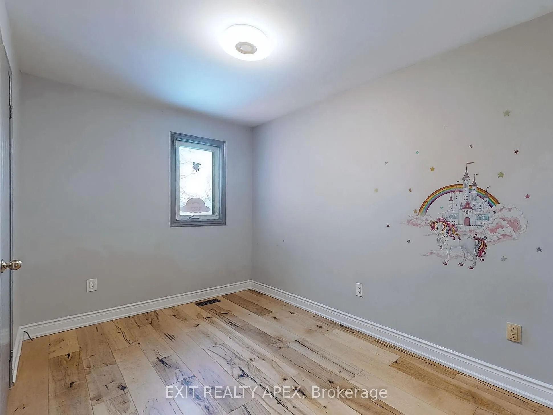 5552 Cortina Crescent