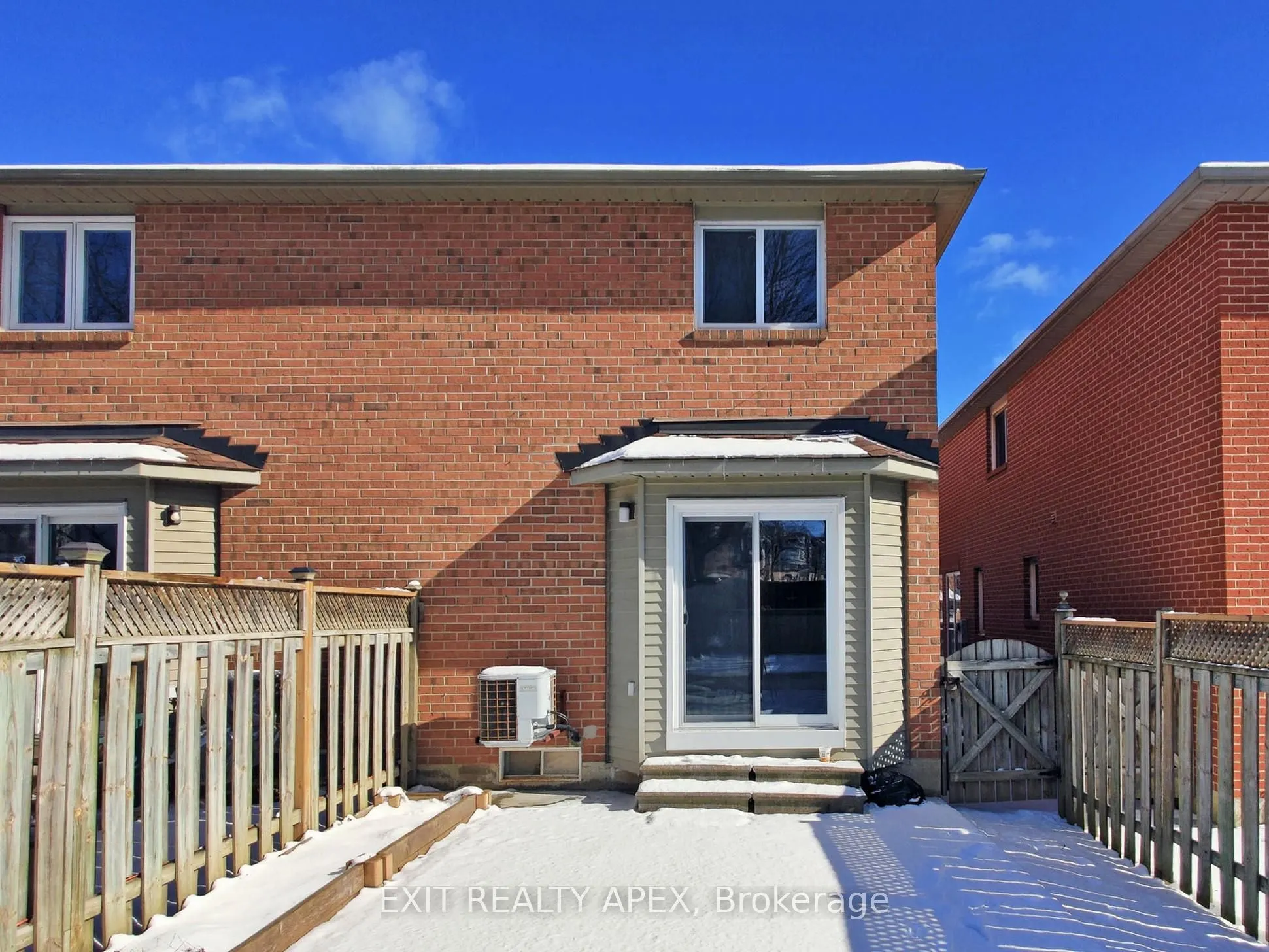 5552 Cortina Crescent