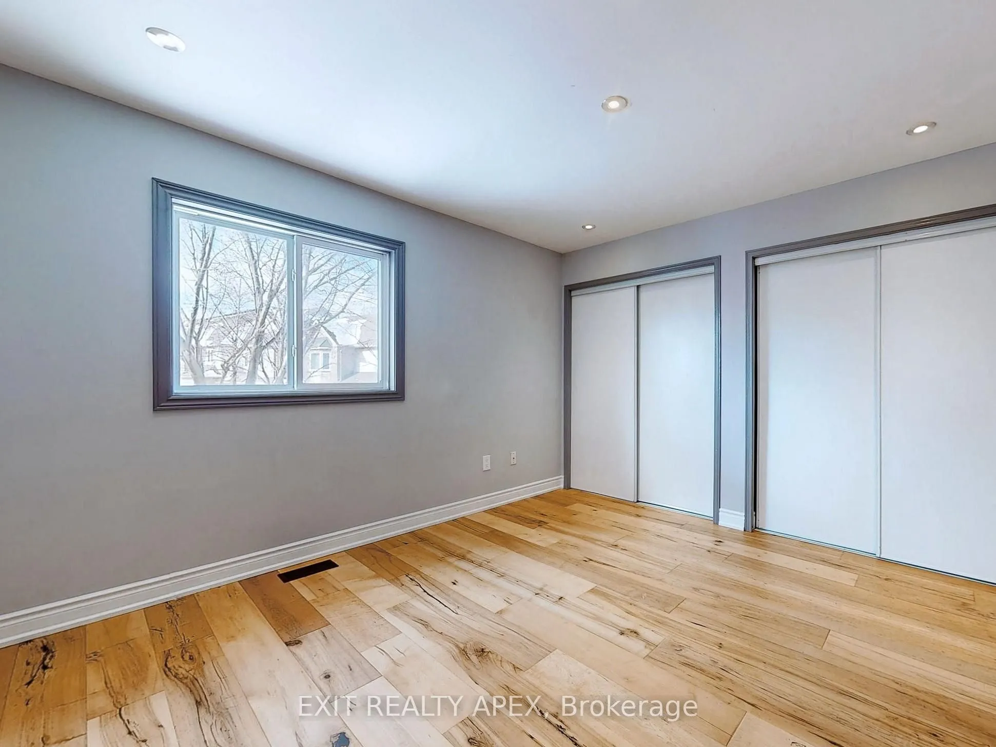 5552 Cortina Crescent