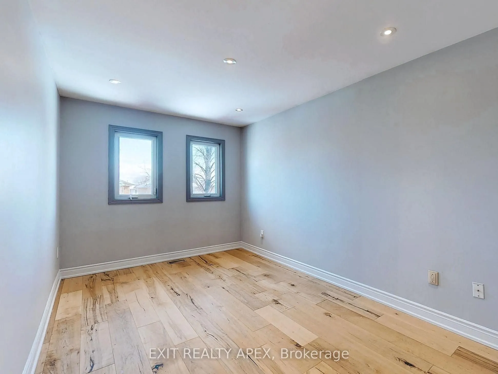 5552 Cortina Crescent