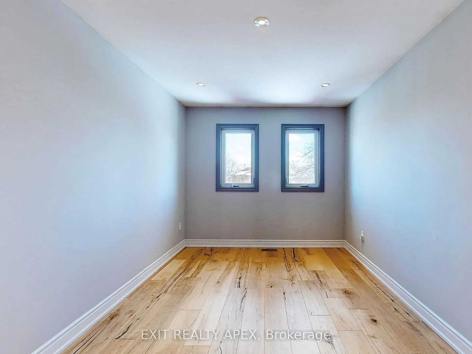 5552 Cortina Crescent