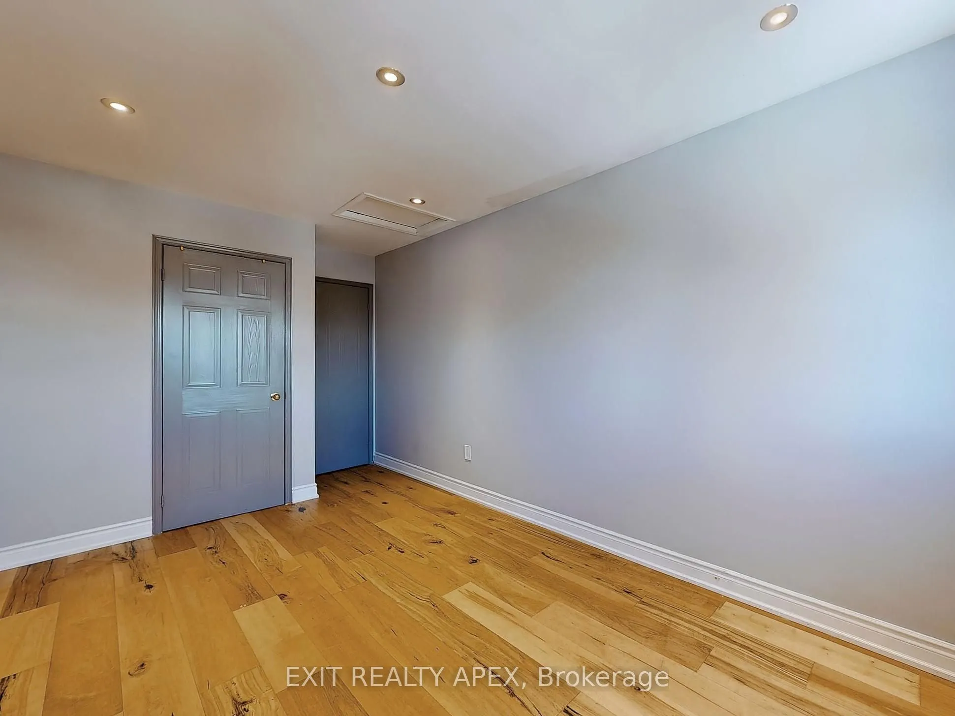 5552 Cortina Crescent