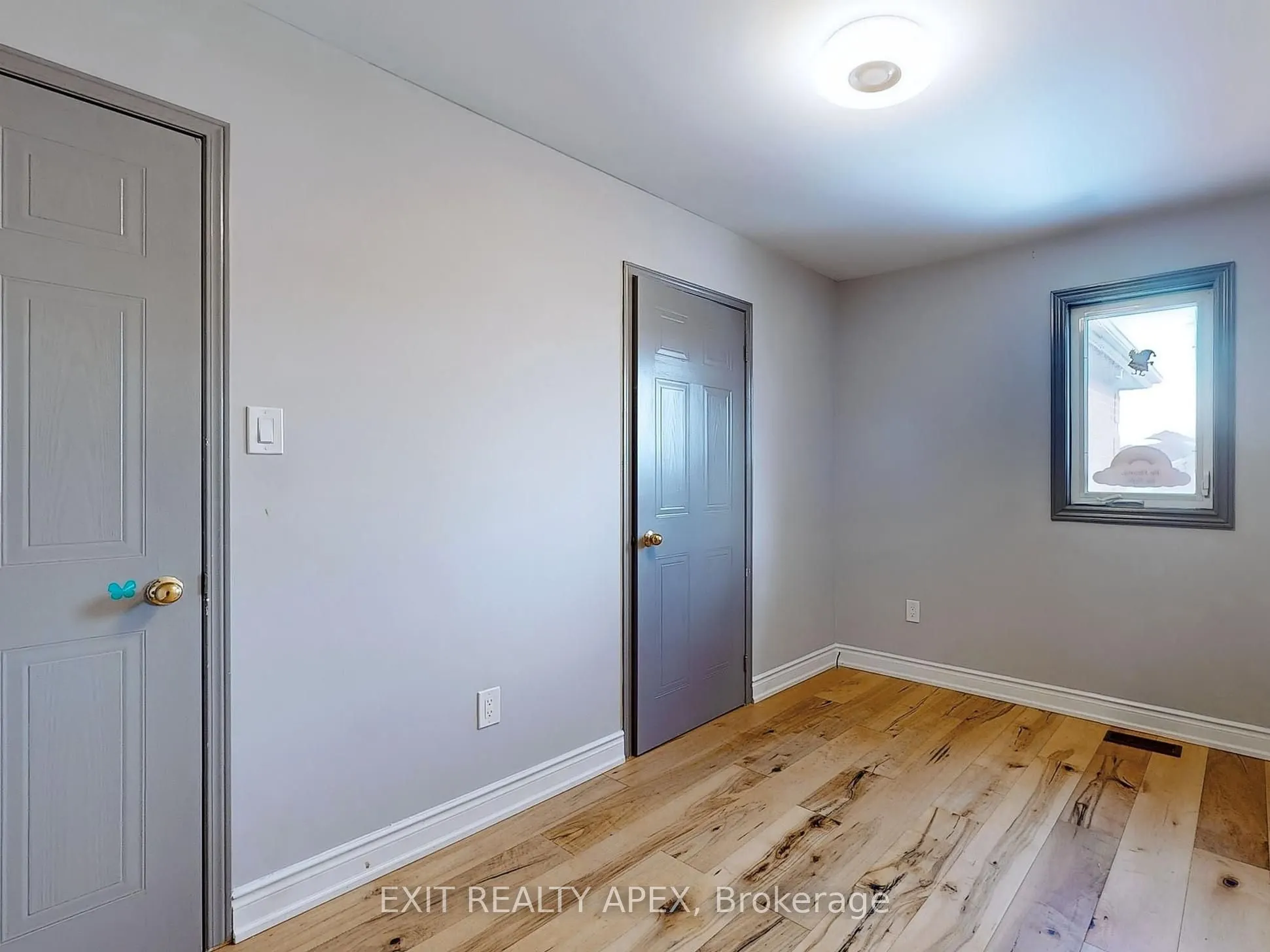 5552 Cortina Crescent