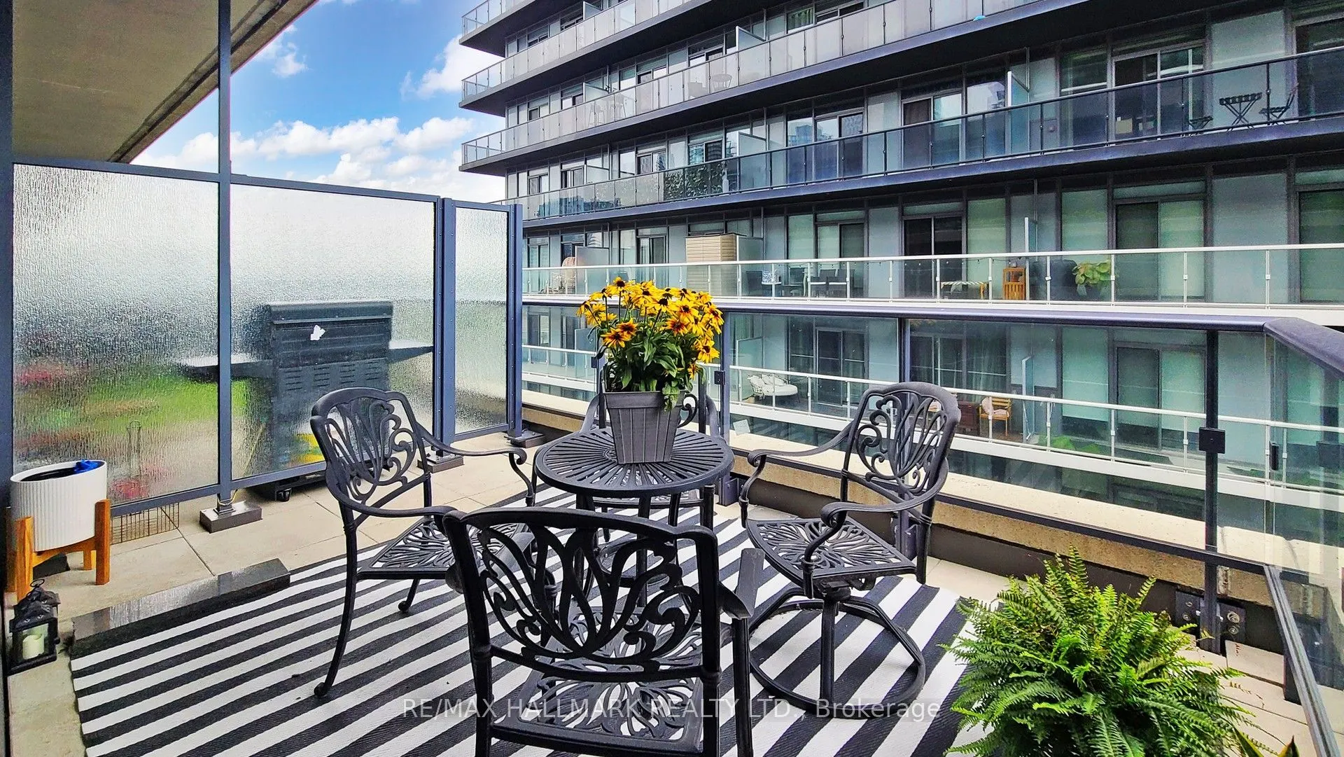 60 Annie Craig Drive, #1008