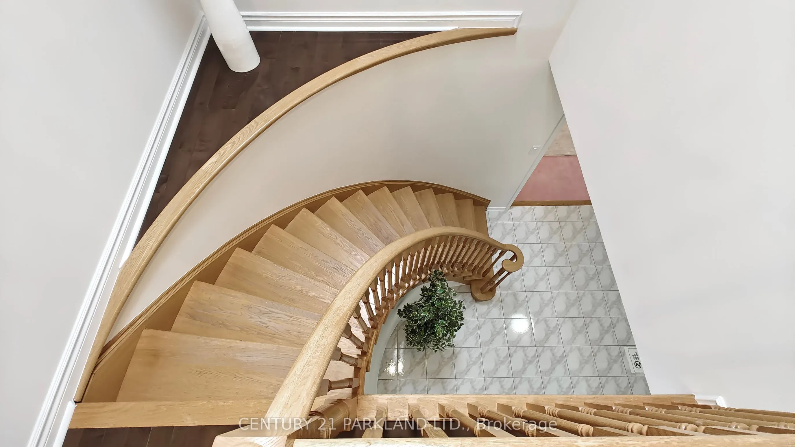 2332 Manor House Court