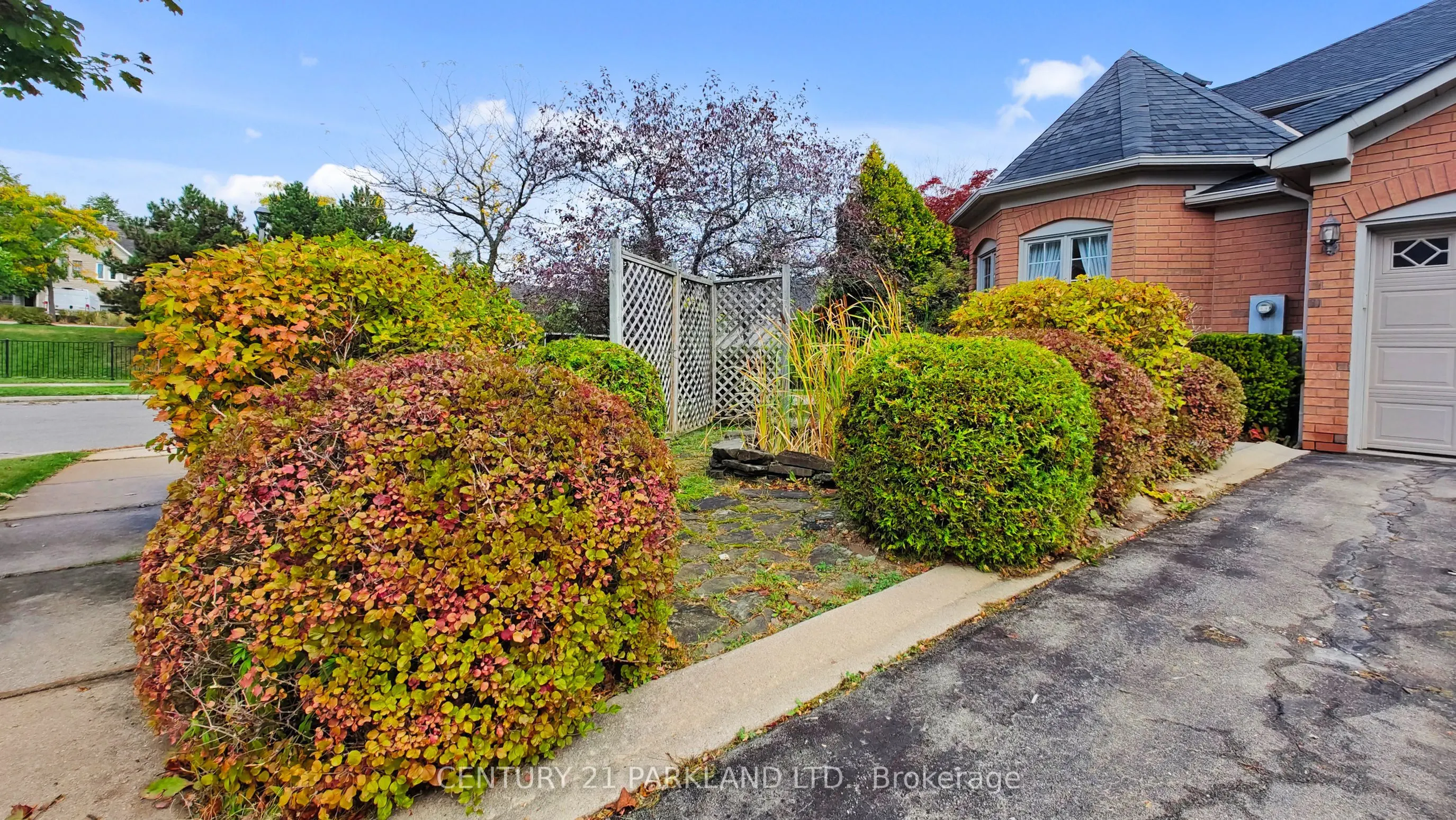 2332 Manor House Court