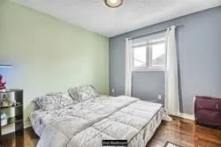 4 Tobermory Crescent, #Upper