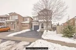 4 Tobermory Crescent, #Upper