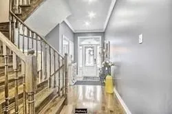 4 Tobermory Crescent, #Upper