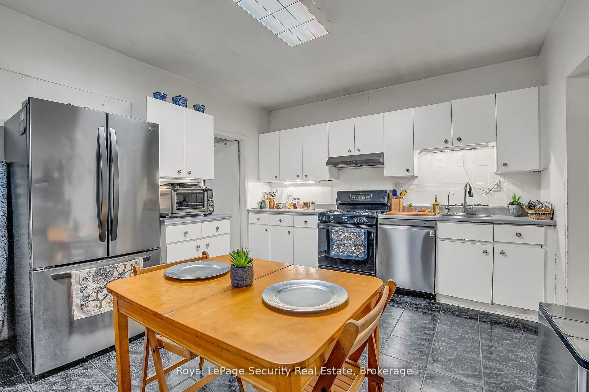 14 Morland Road