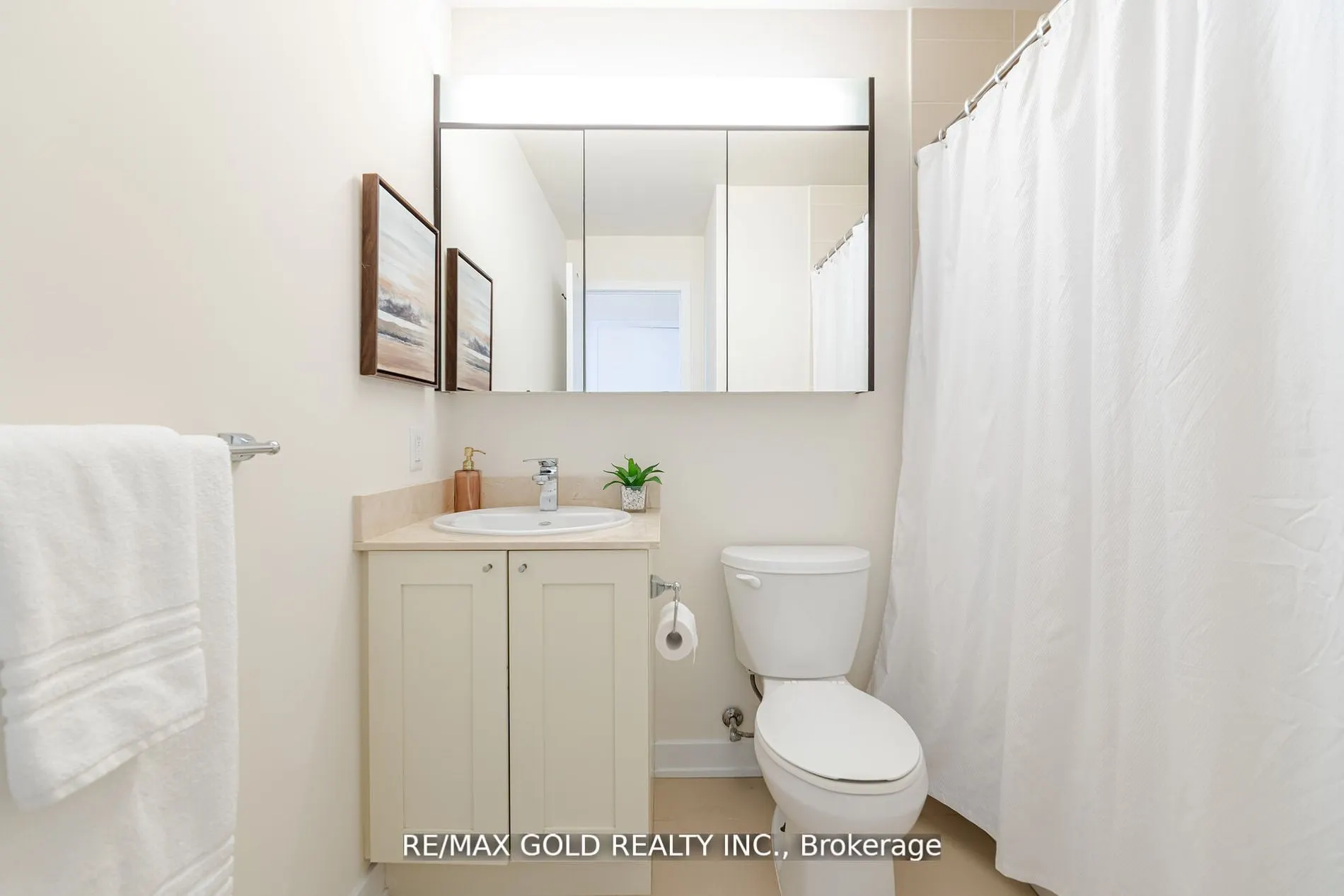 4070 Confederation Parkway, #607