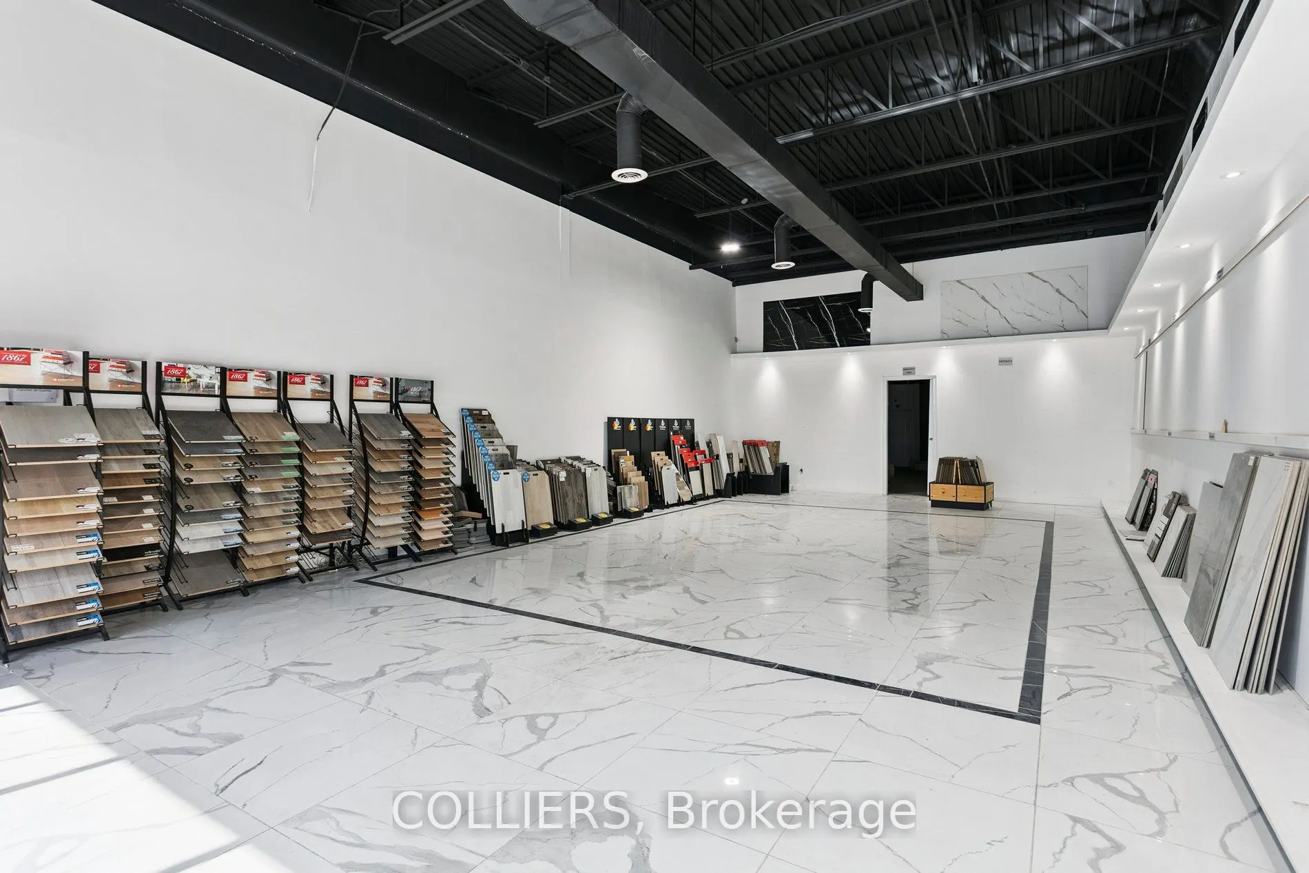 2074 Steeles Avenue E, #24