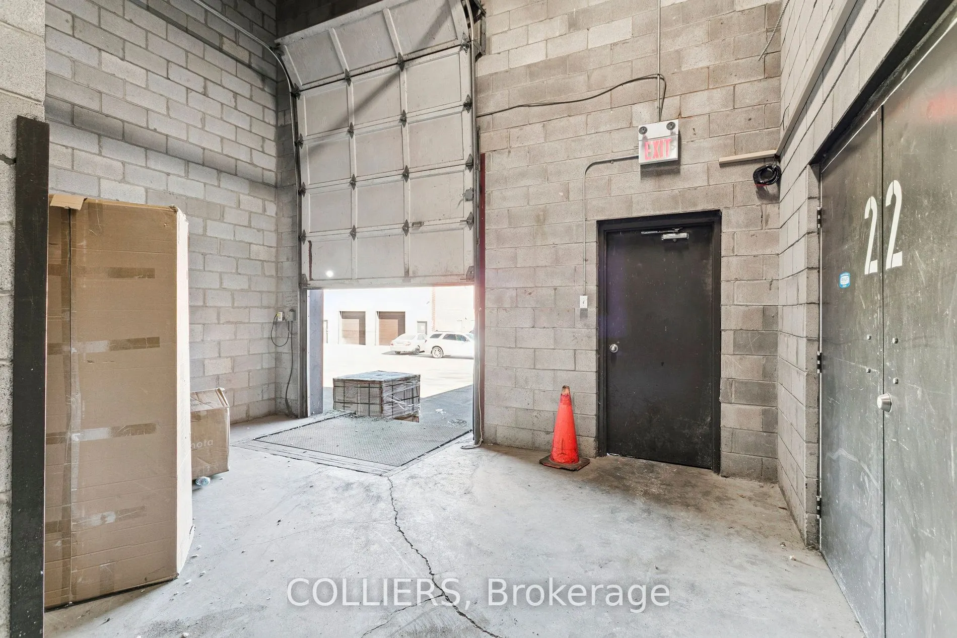 2074 Steeles Avenue E, #24