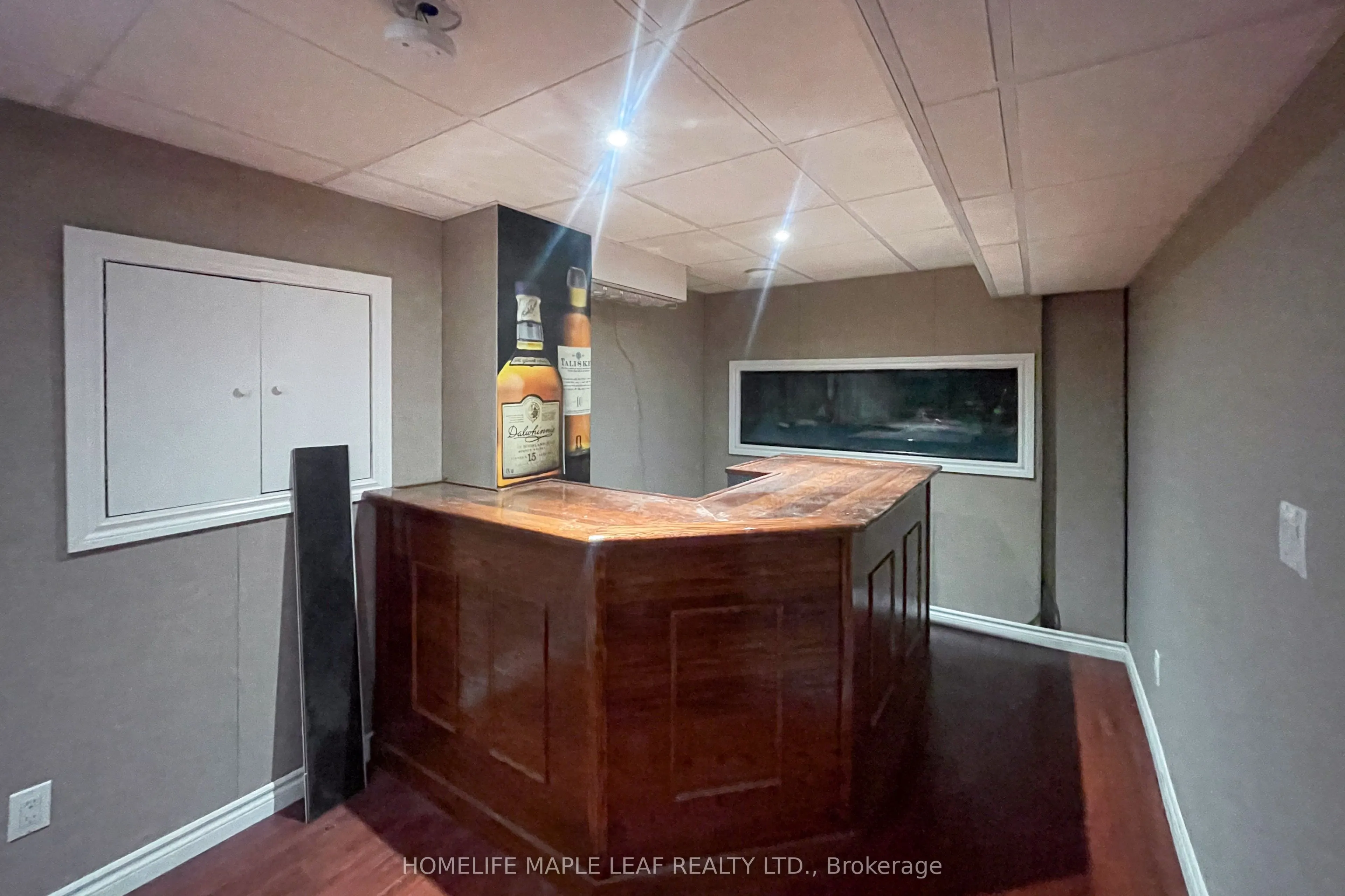 104 Crown Victoria Drive