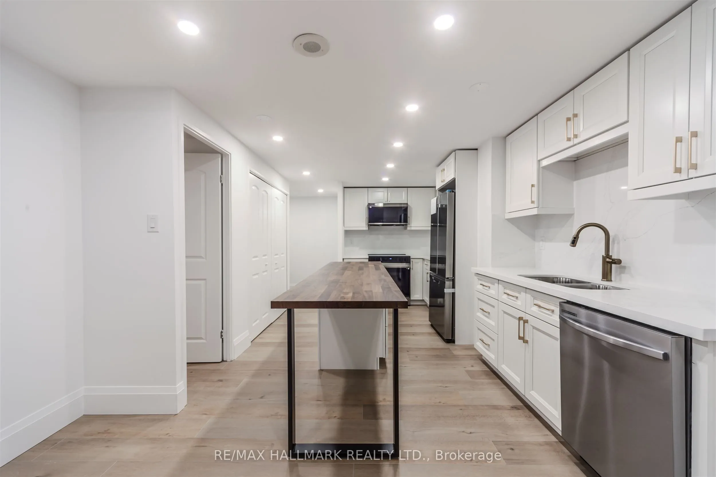 299 Mill Road, #406