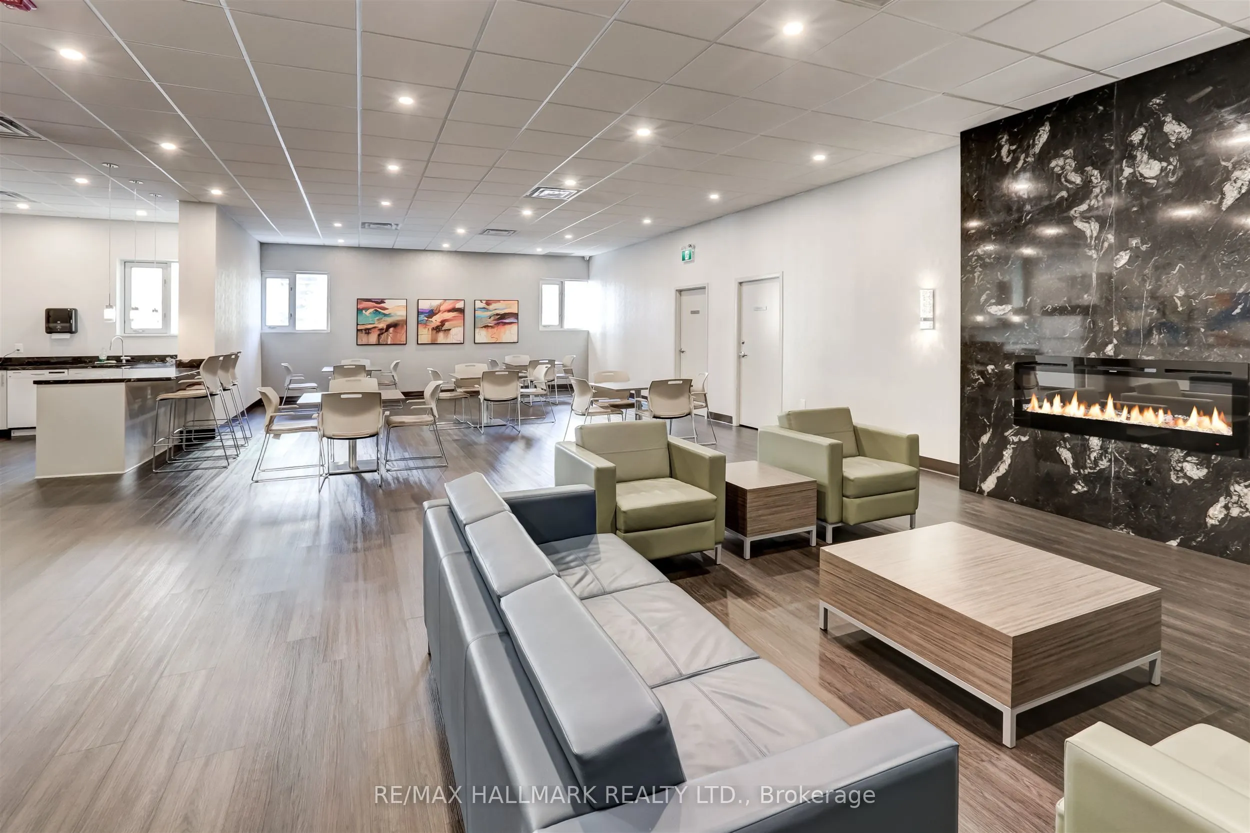 299 Mill Road, #406