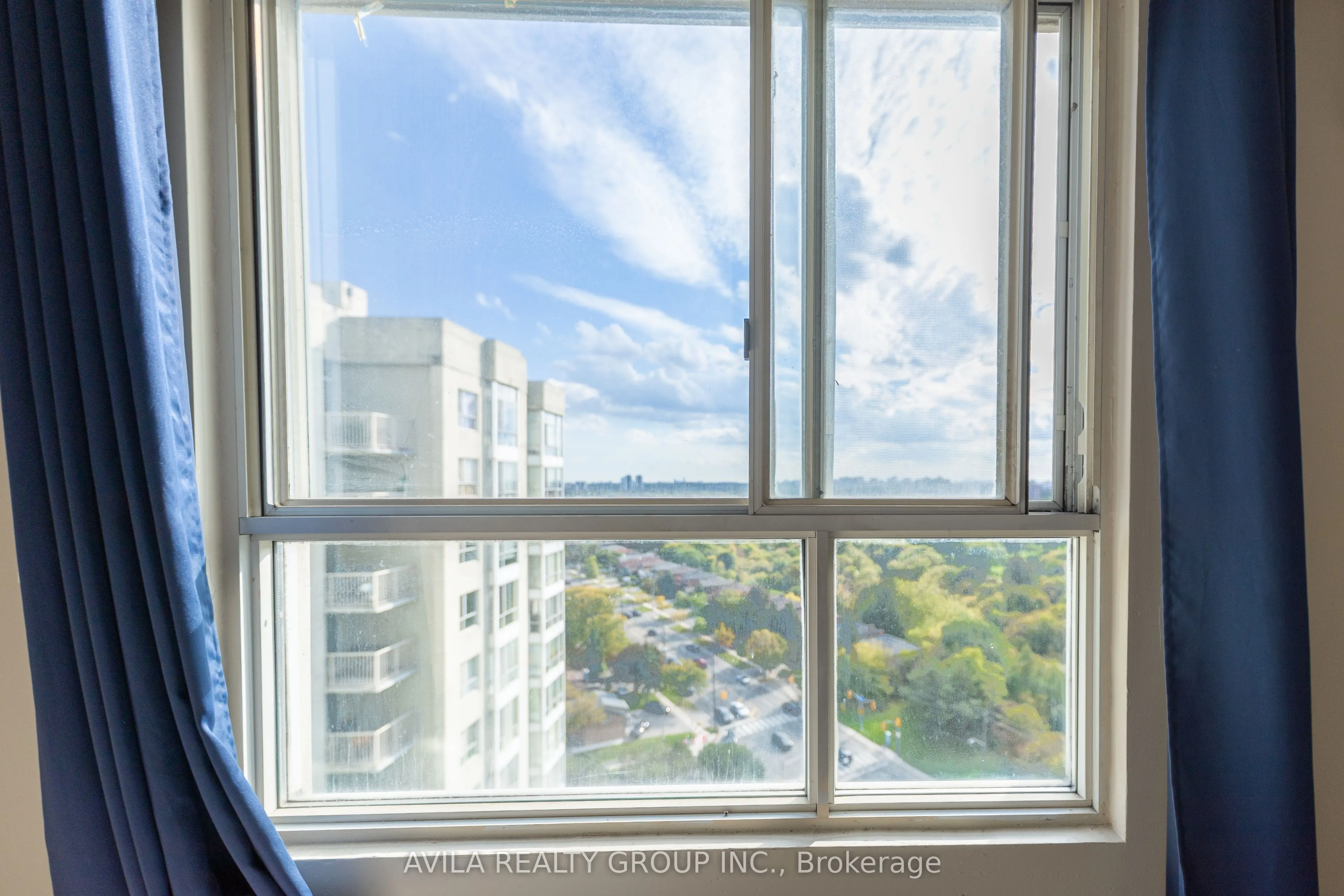 3077 Weston Road, #1905