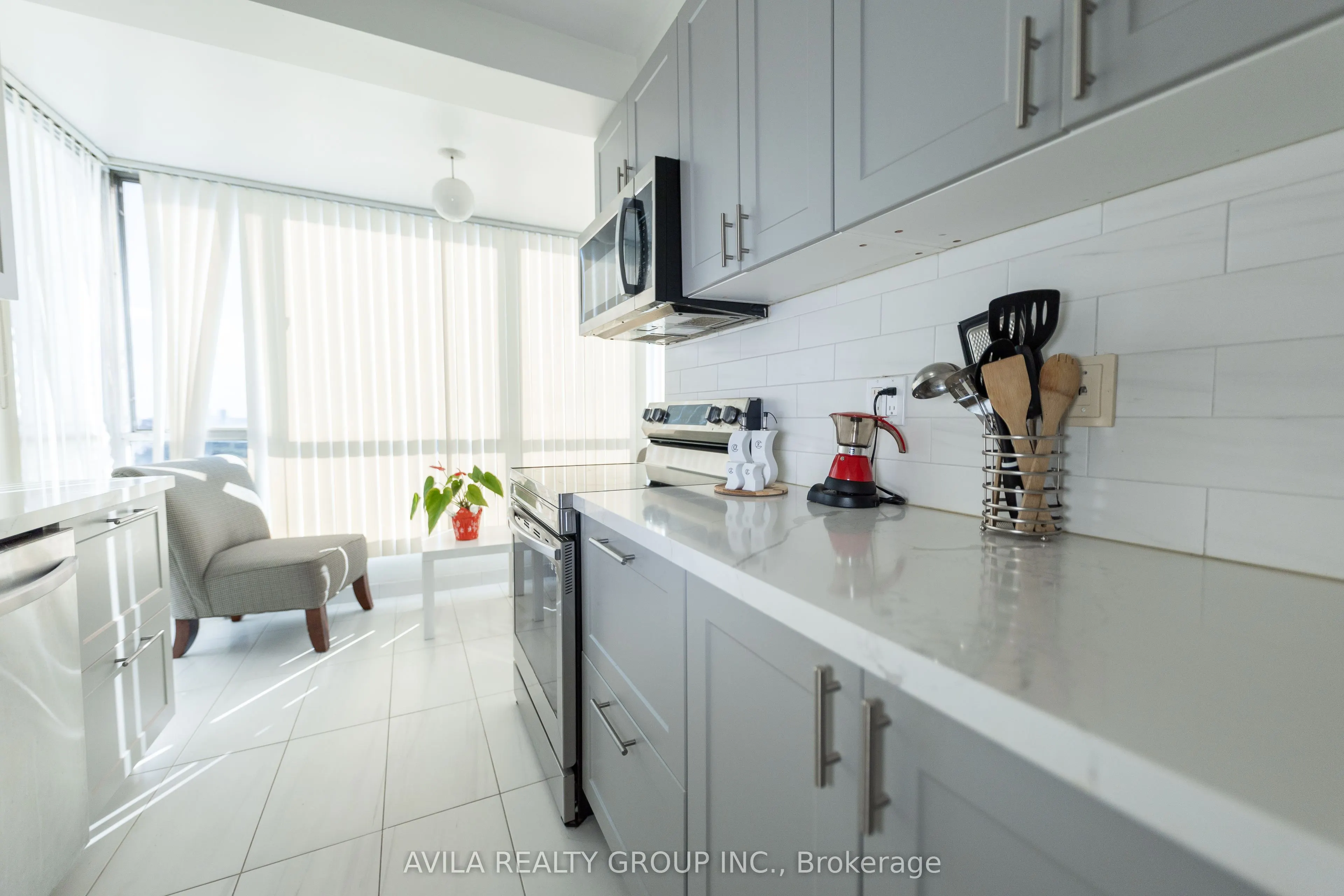 3077 Weston Road, #1905