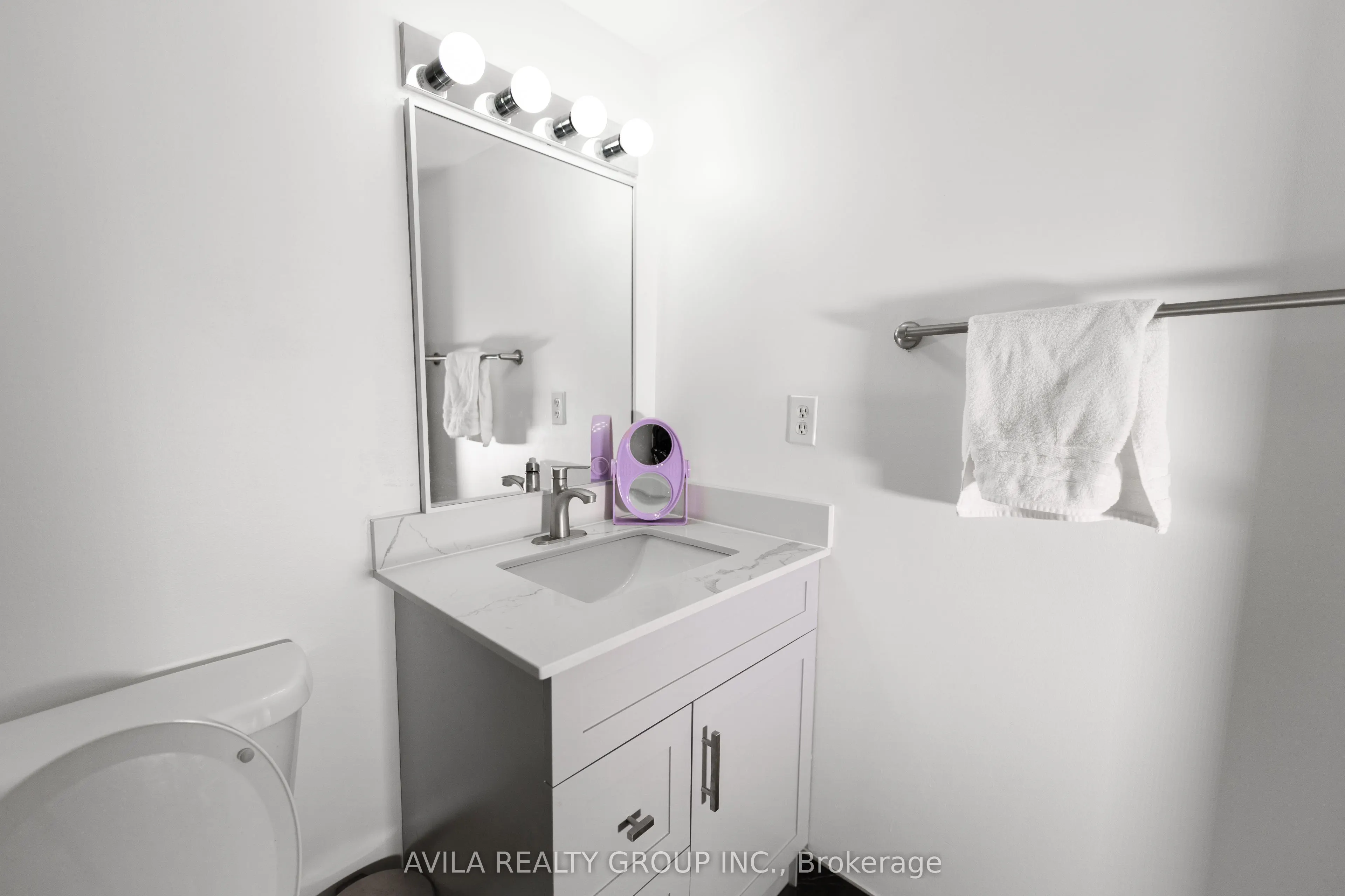 3077 Weston Road, #1905