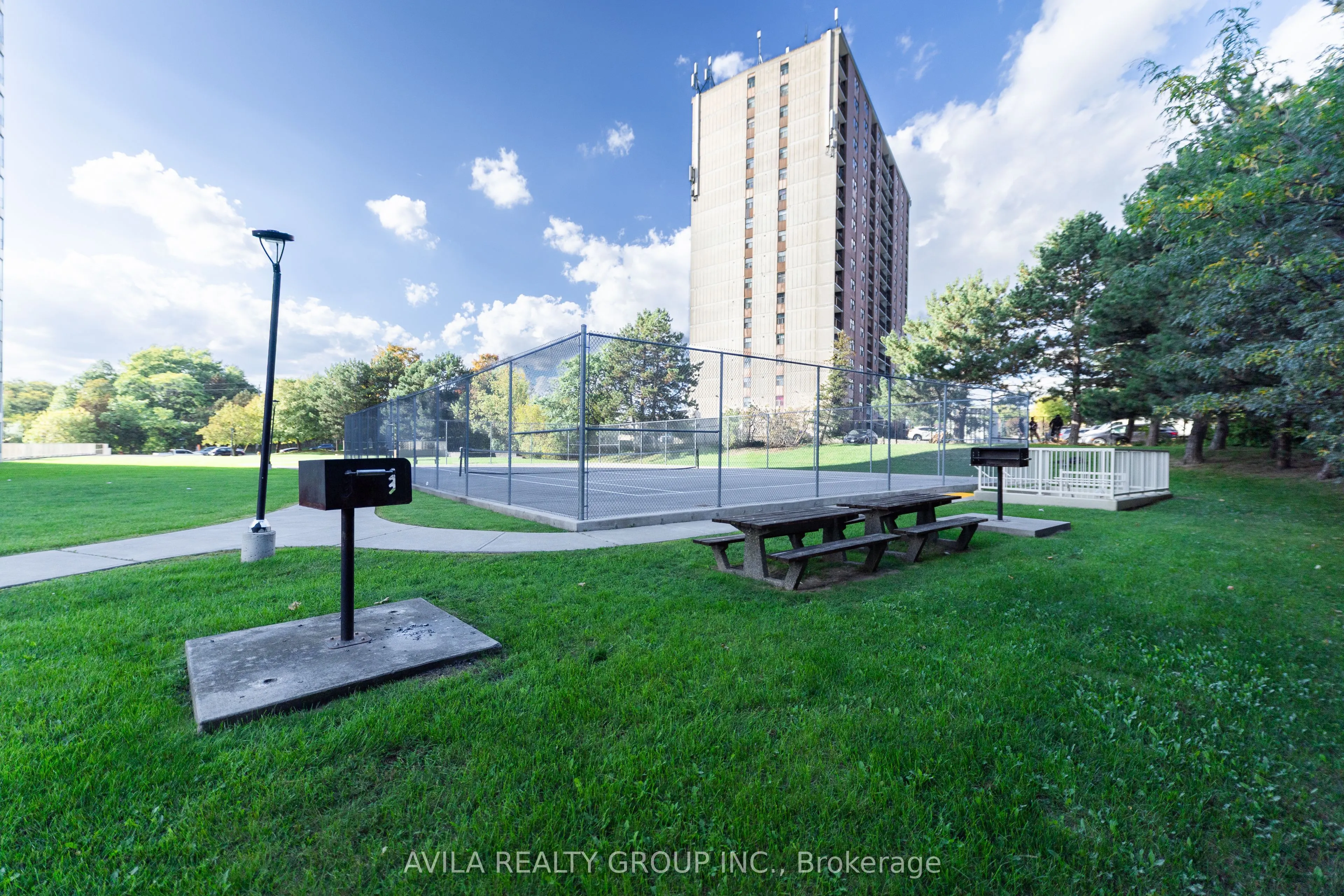 3077 Weston Road, #1905
