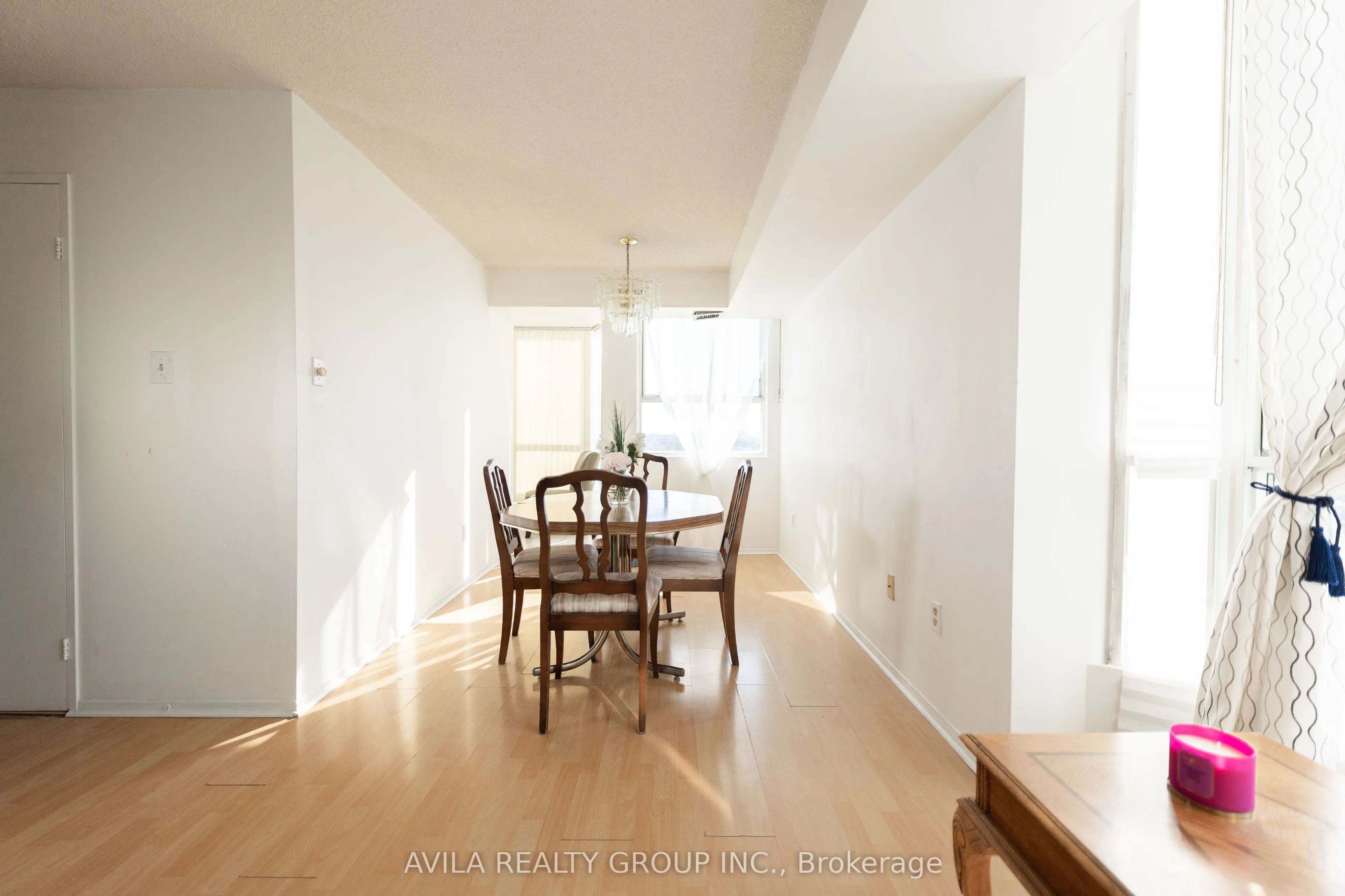 3077 Weston Road, #1905