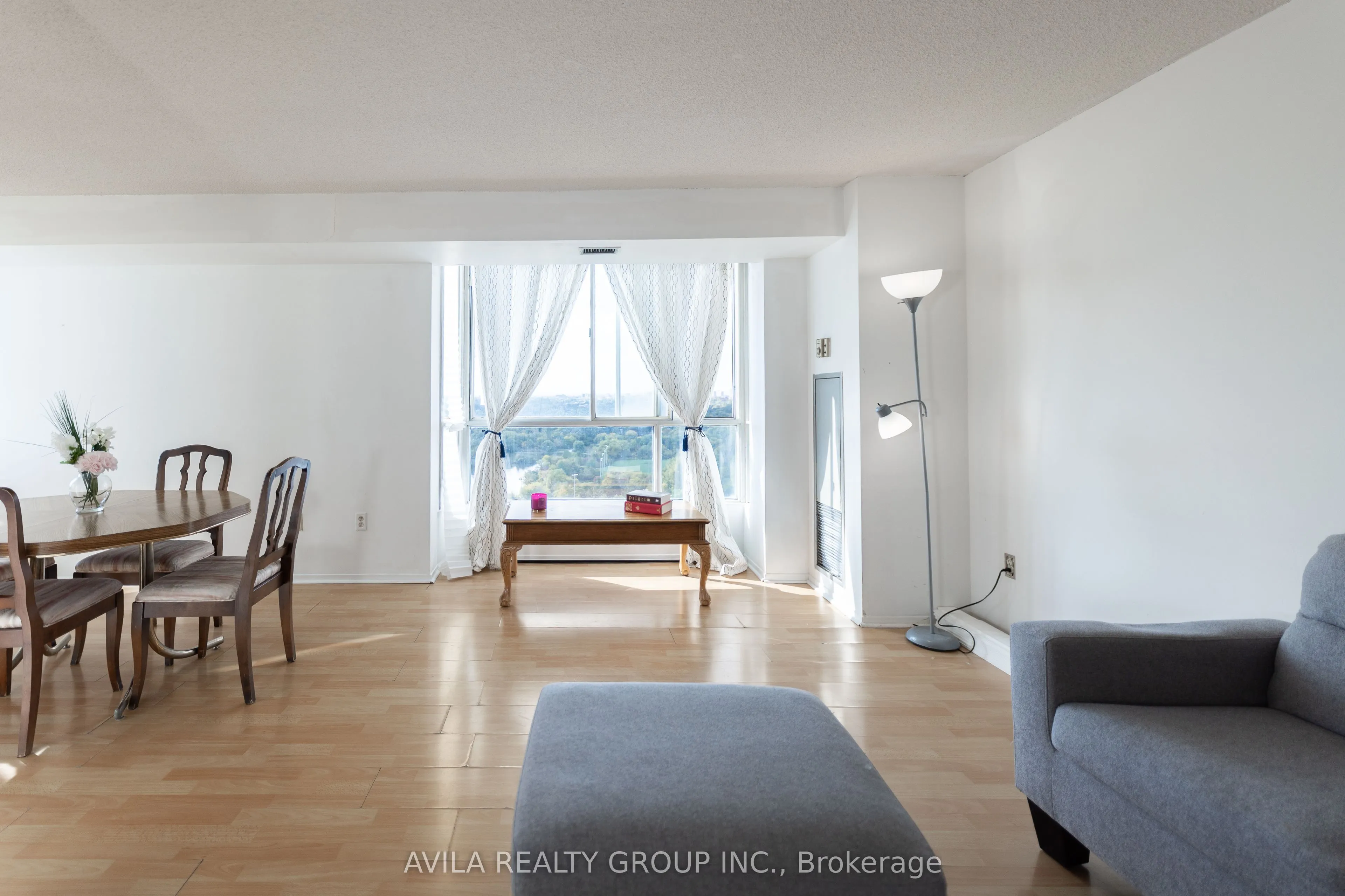 3077 Weston Road, #1905