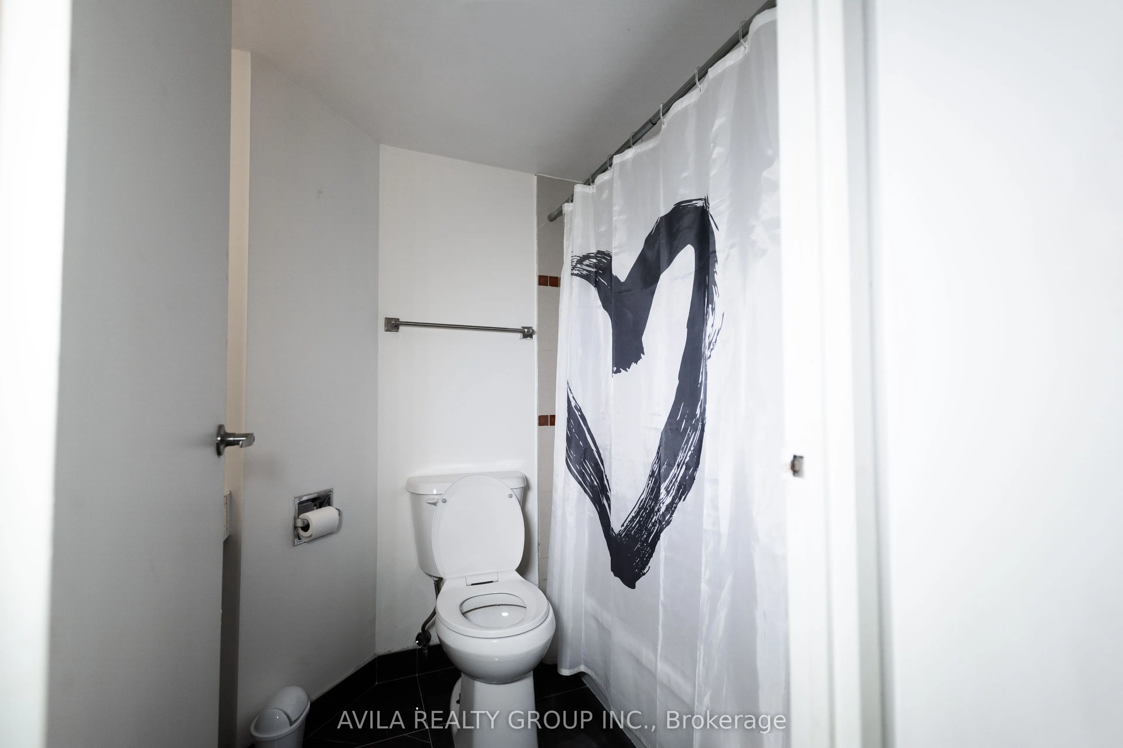 3077 Weston Road, #1905