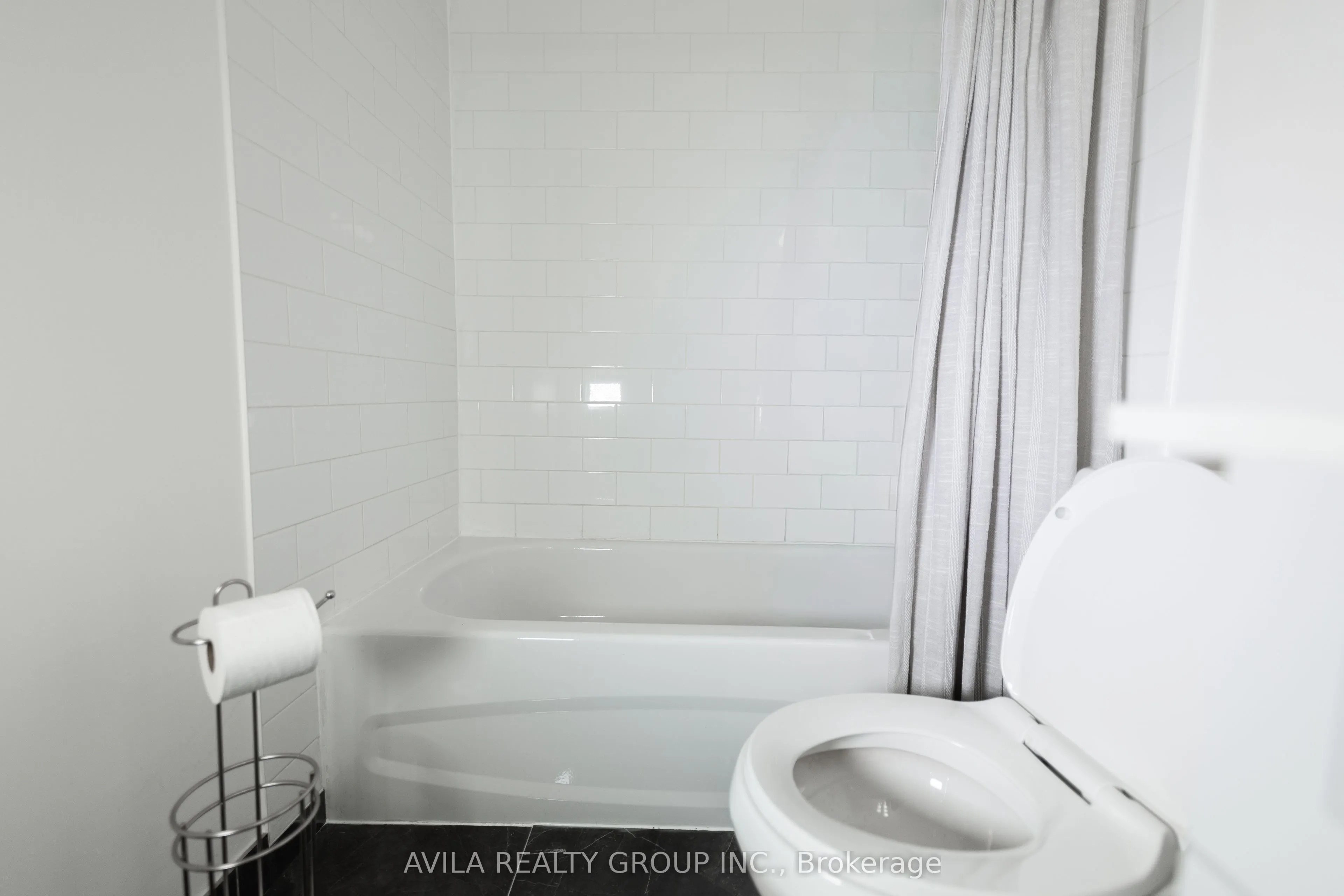 3077 Weston Road, #1905