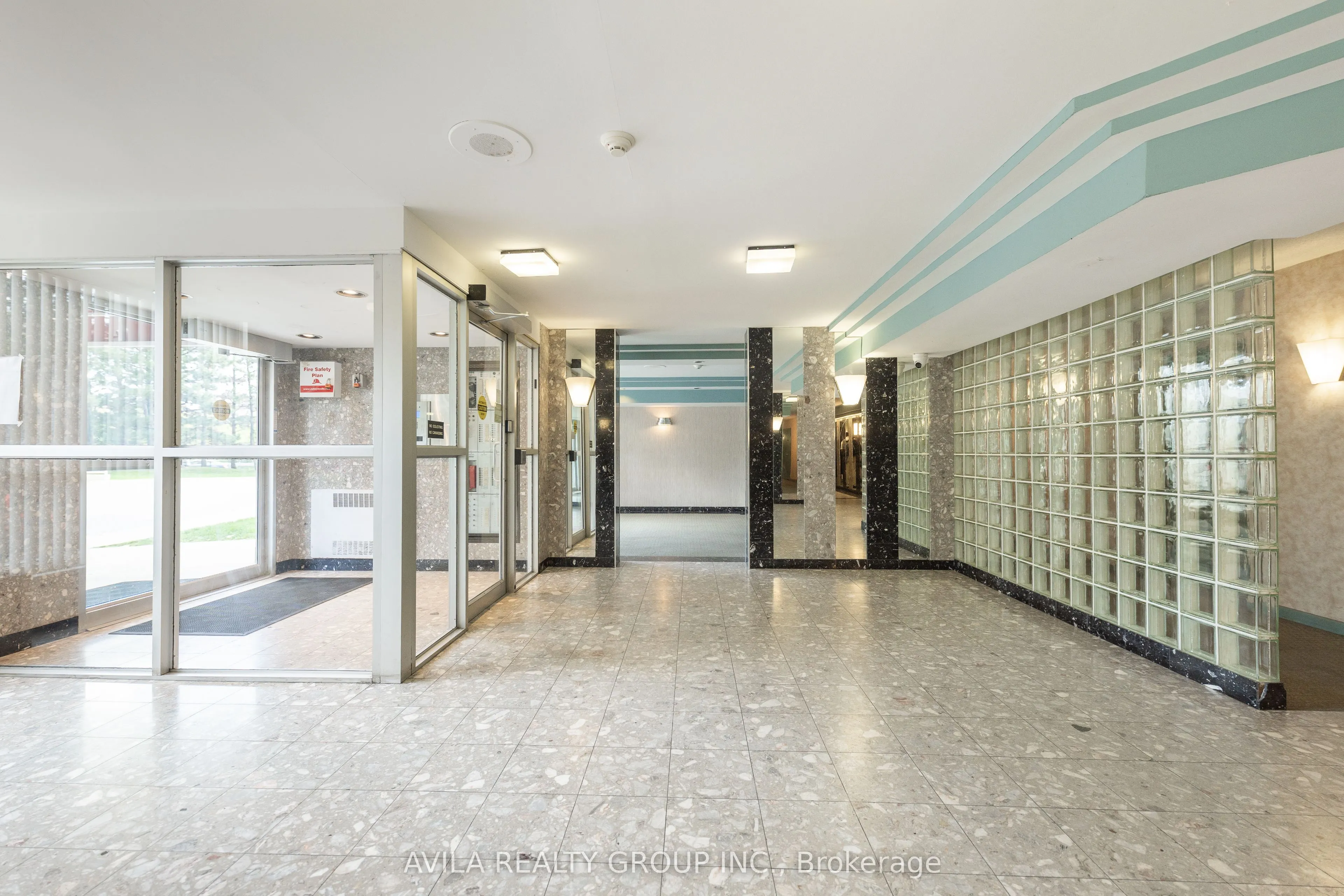 3077 Weston Road, #1905