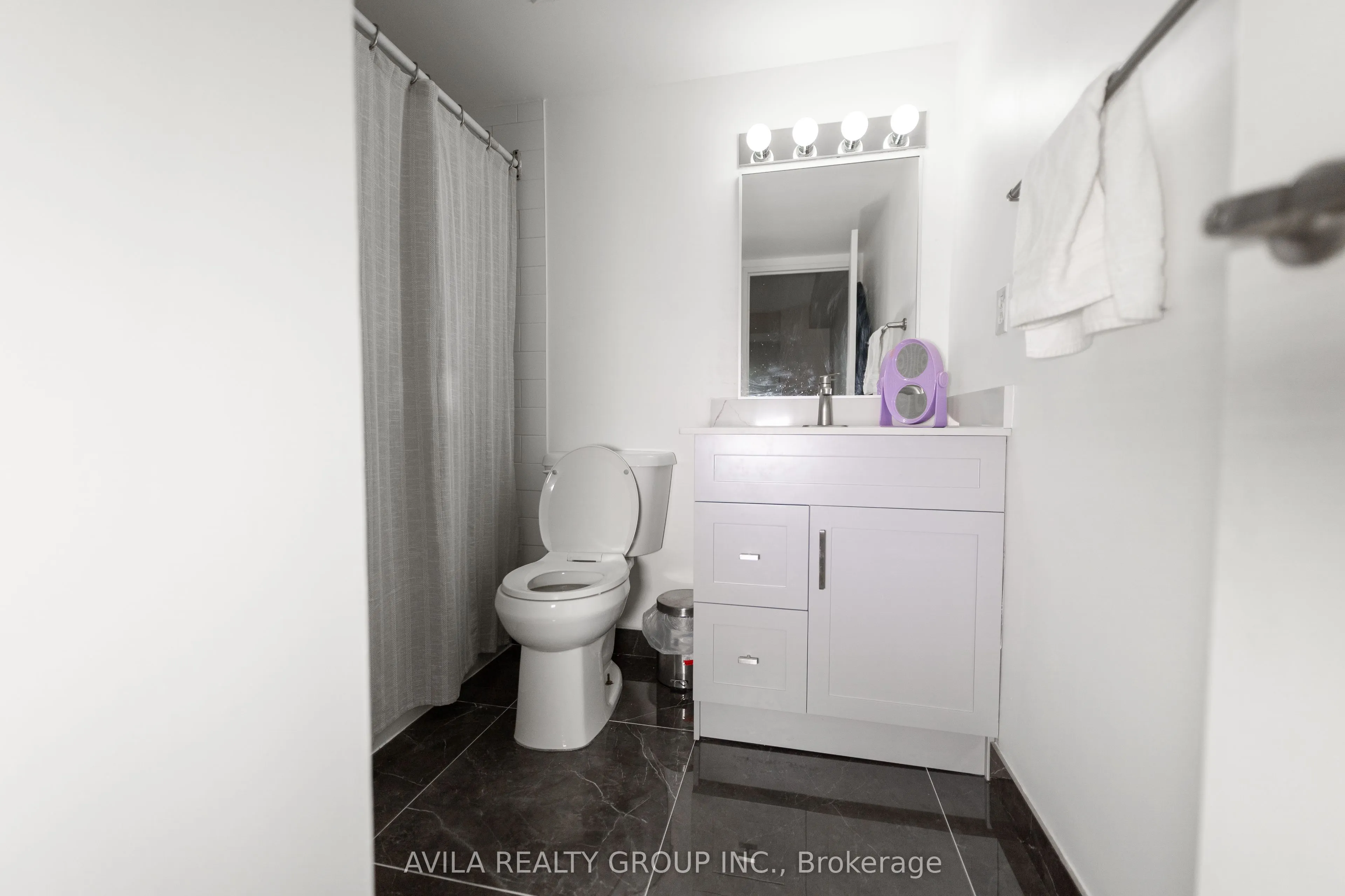 3077 Weston Road, #1905