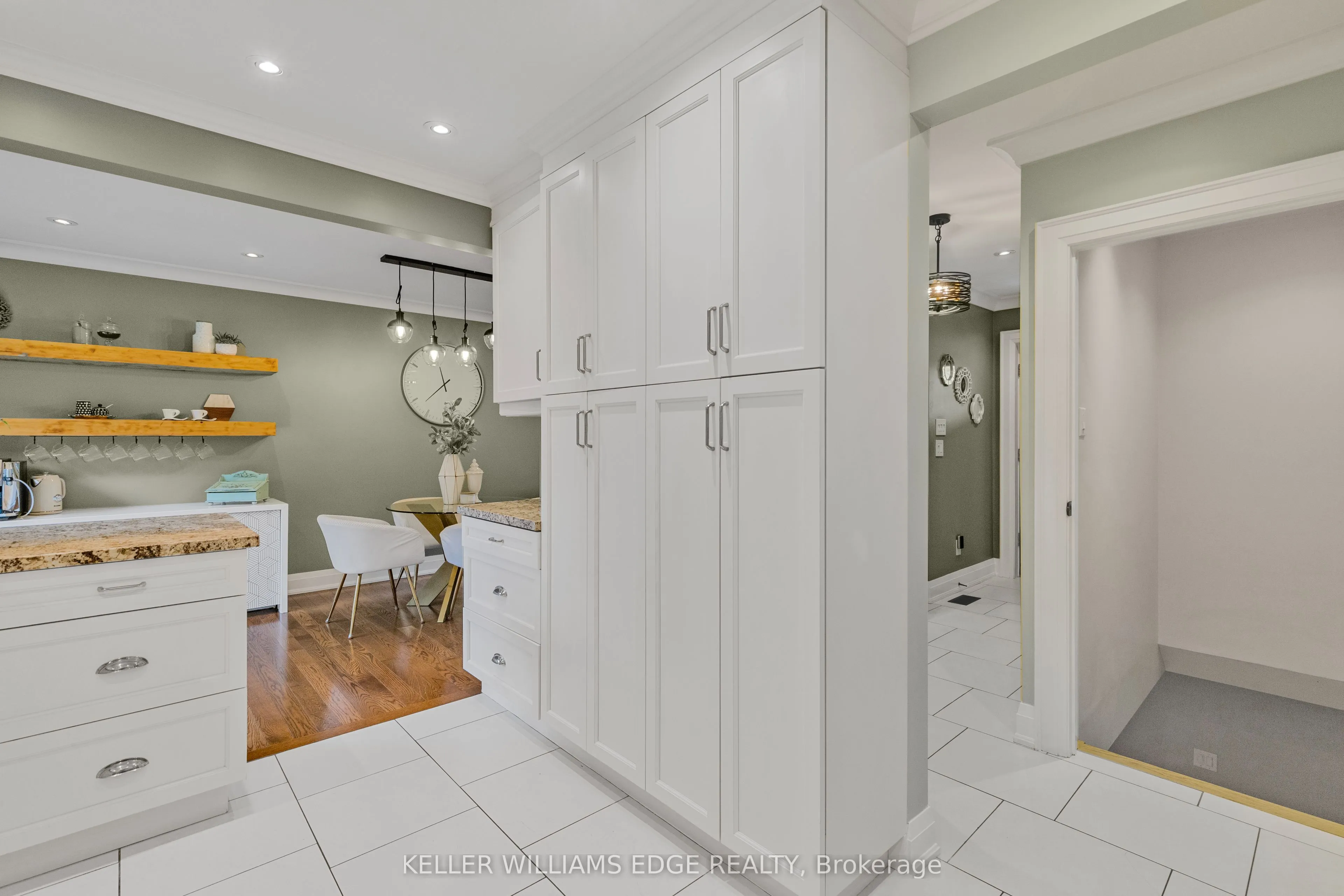2517 Constable Road