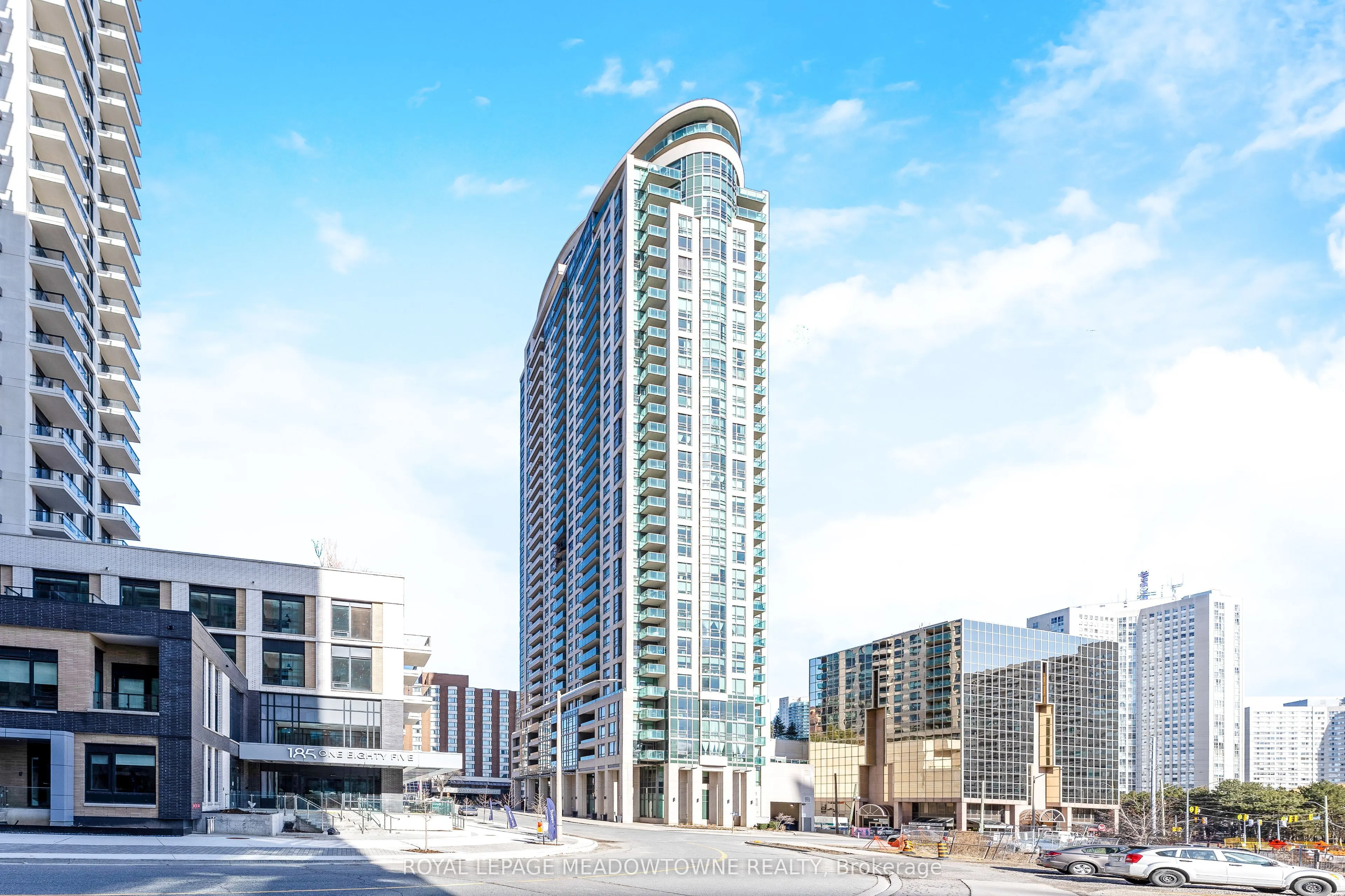 208 Enfield Place, #3303