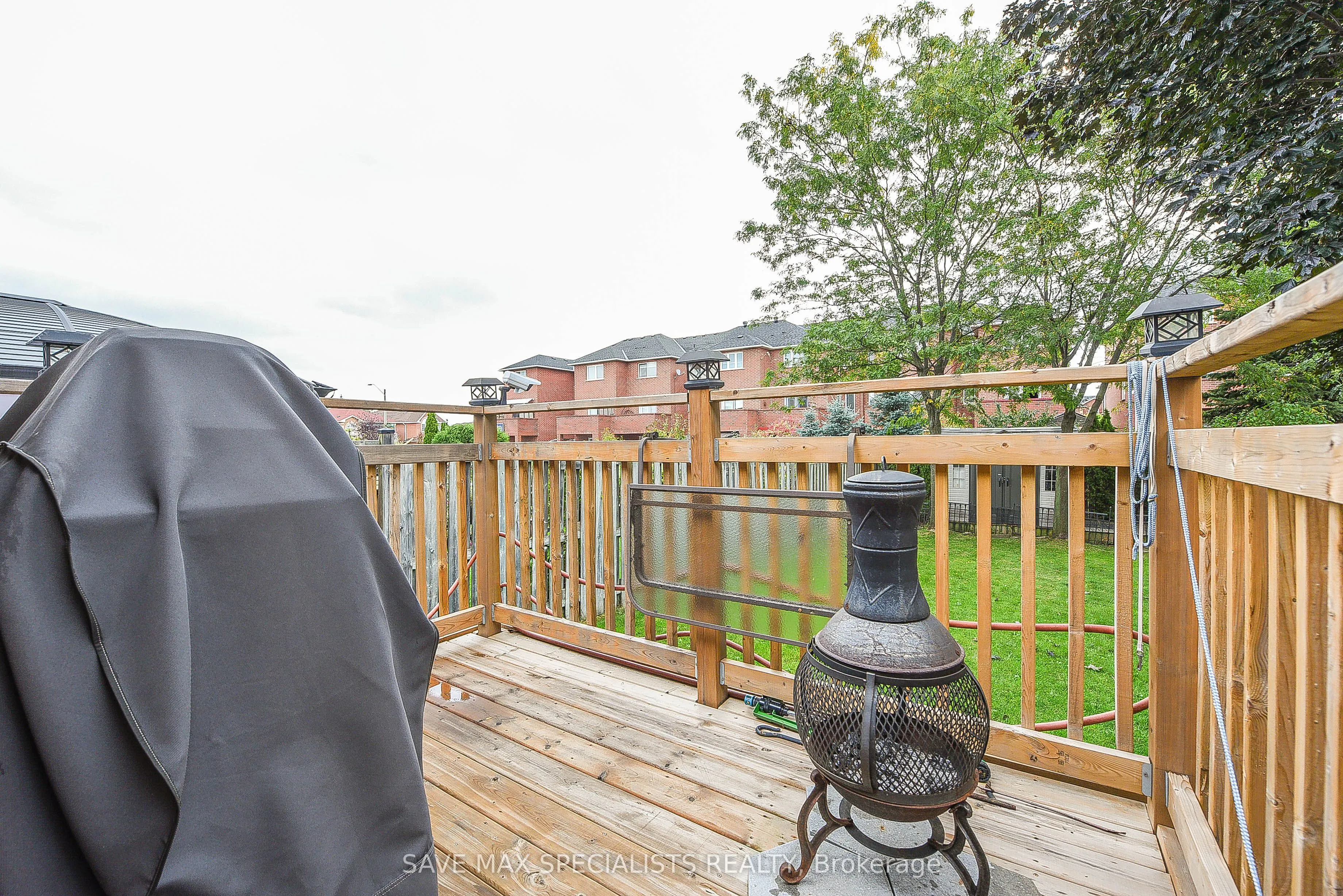 614 Lumberton Crescent