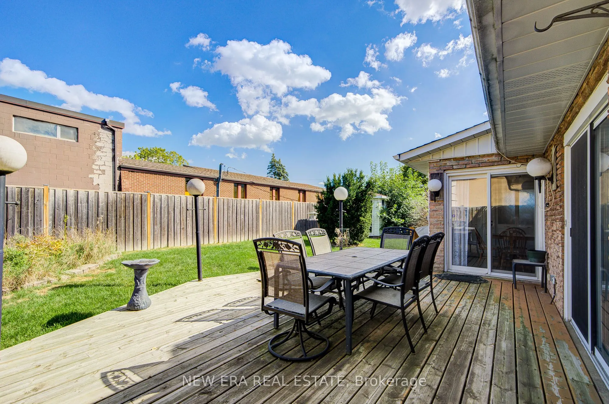 5 Burnhamill Place