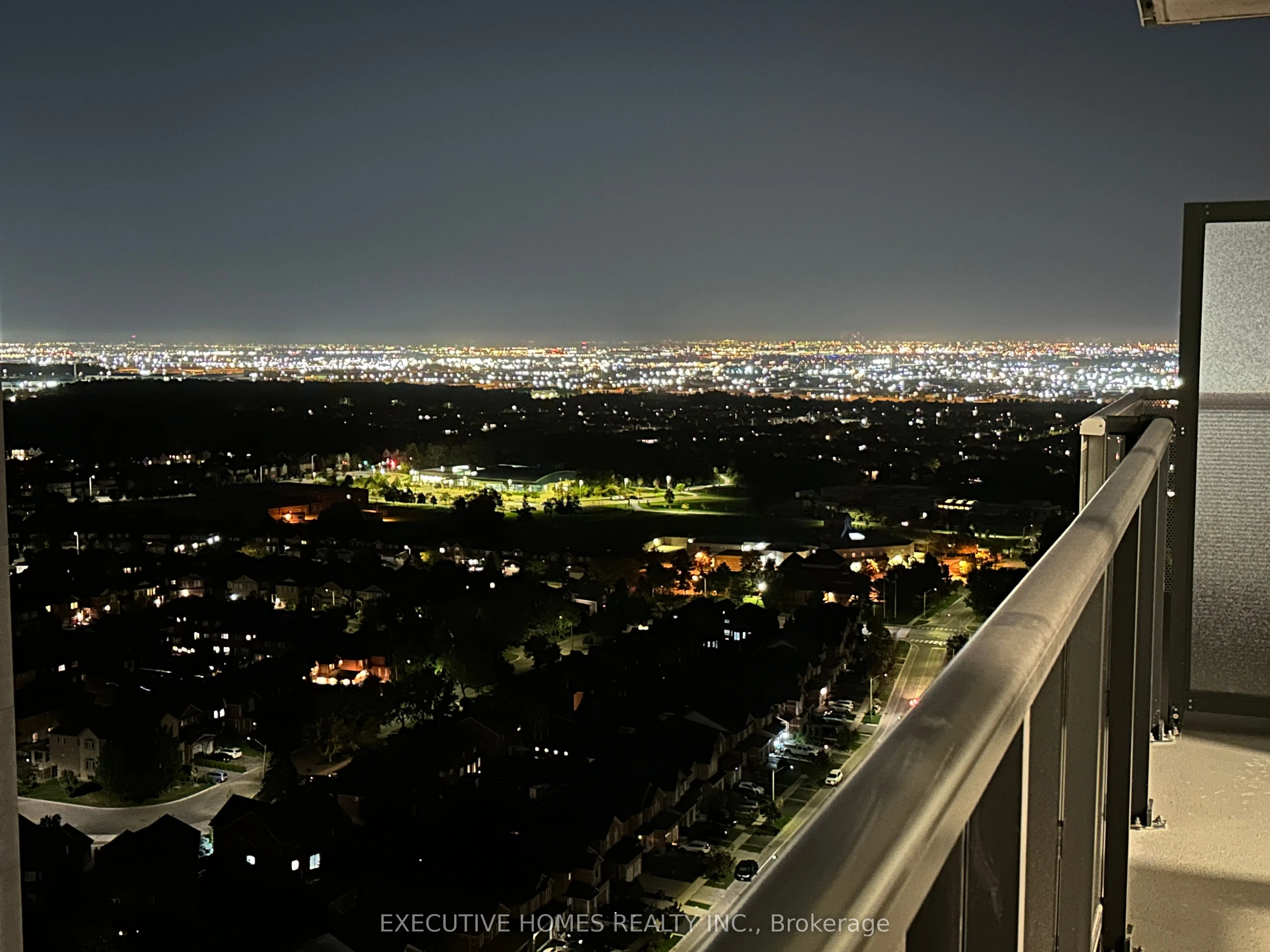 5105 Hurontario Street, #2510