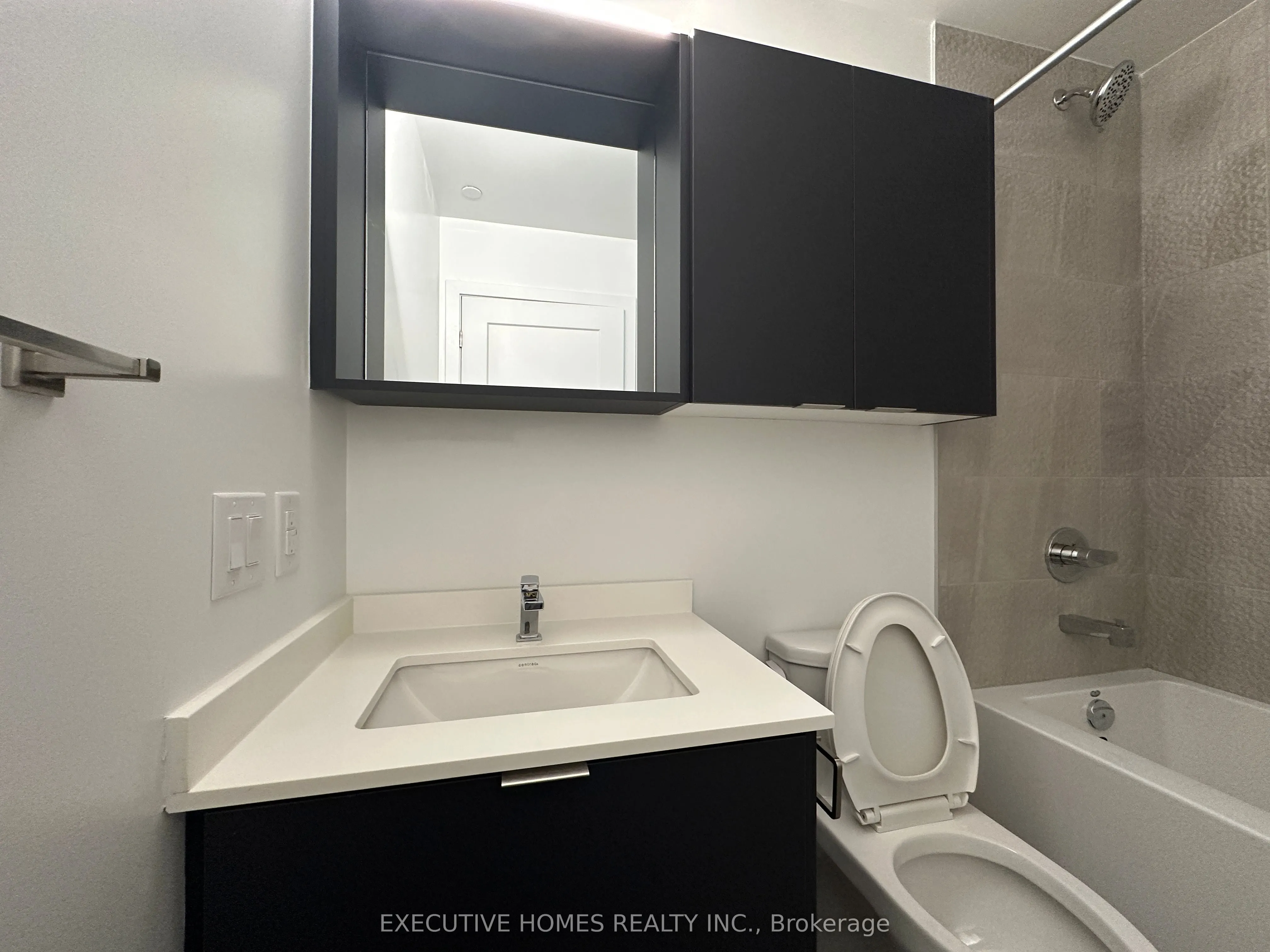 5105 Hurontario Street, #2510