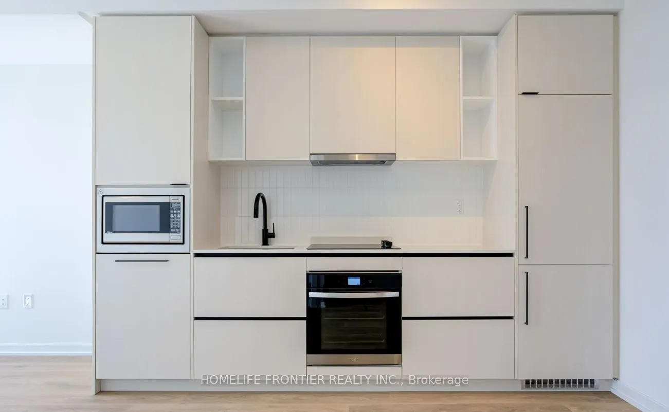 1285 Dupont Street, #1702